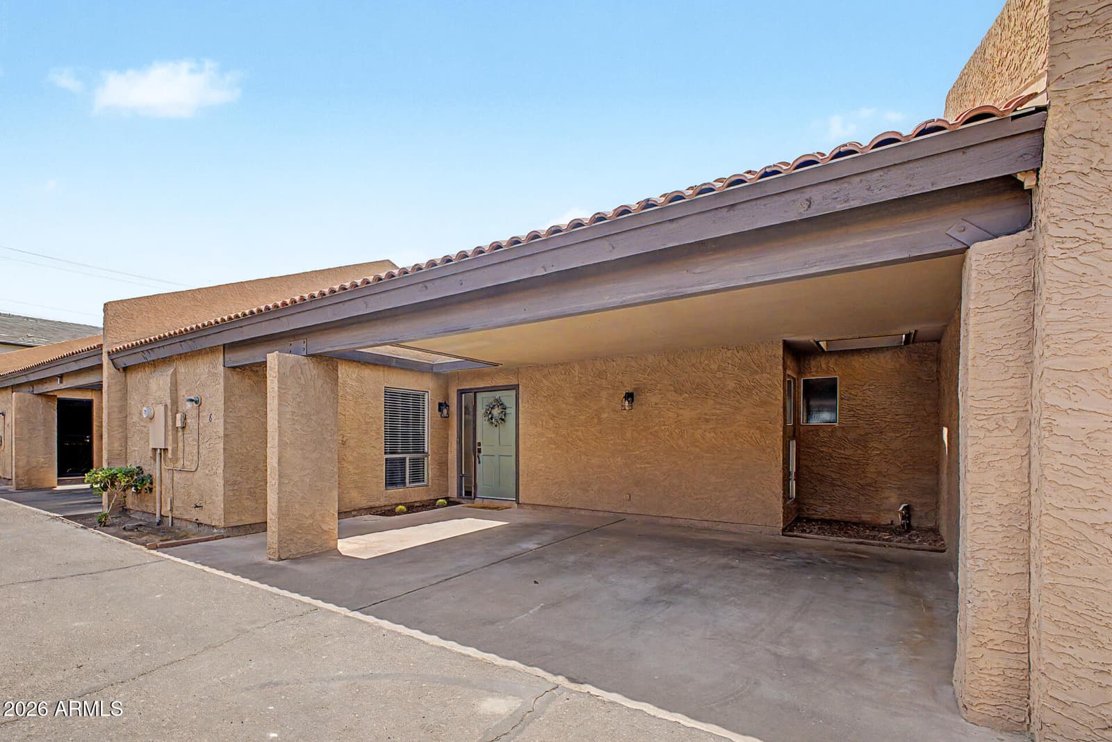 3033 N 37TH Street 6, Phoenix, AZ 85018 — photo 3 of 32