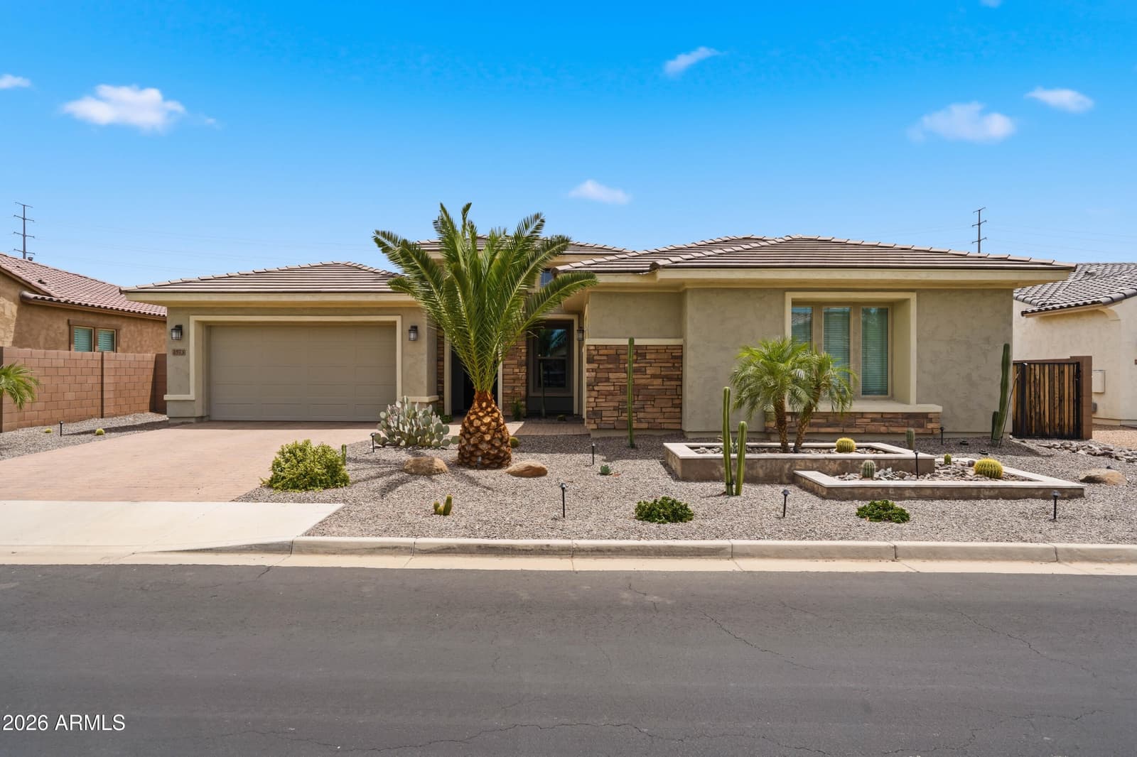 2573 E Mayberry Avenue, Gilbert, AZ 85297 — photo 4 of 48