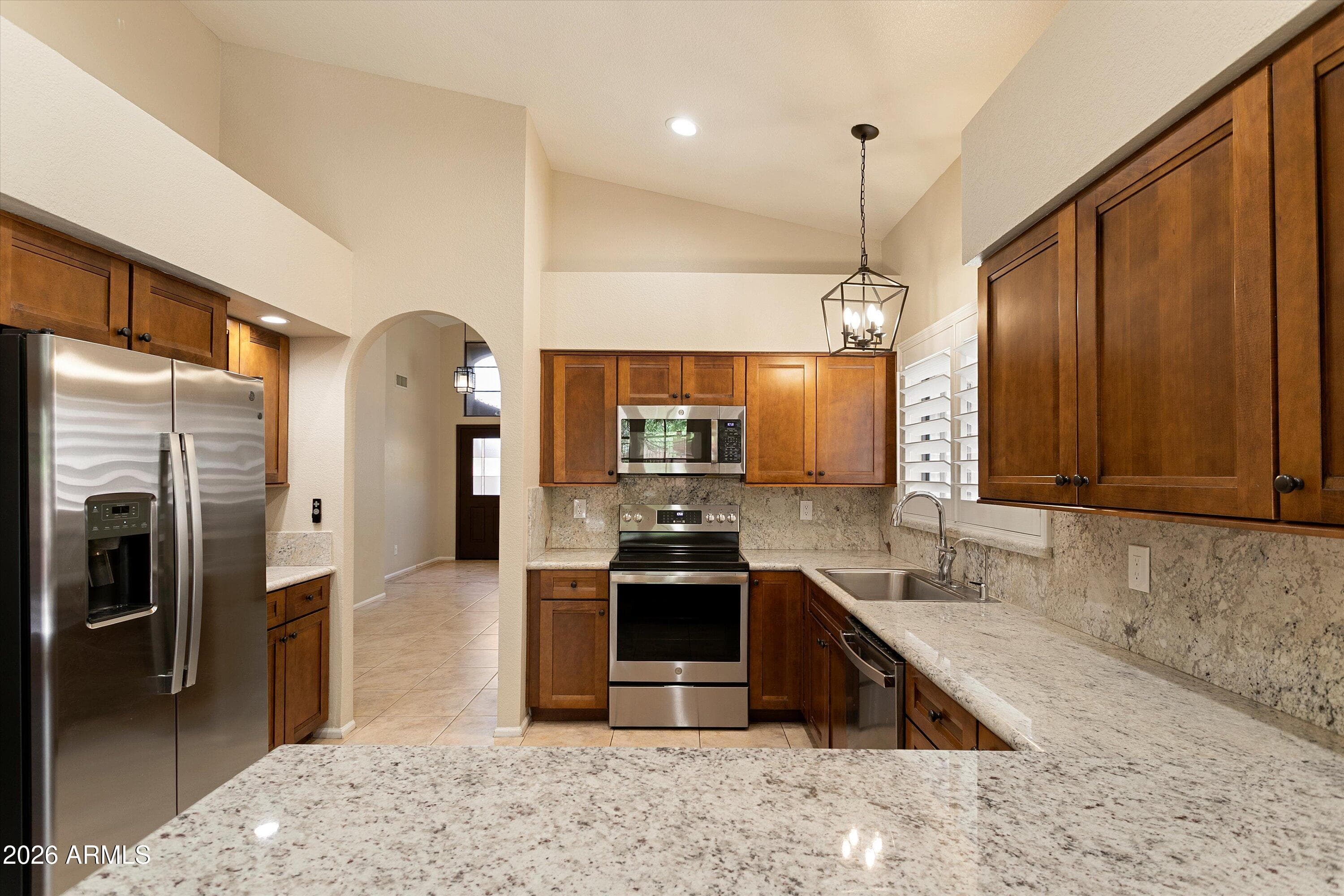 12819 N 95TH Place, Scottsdale, AZ 85260 — photo 9 of 35