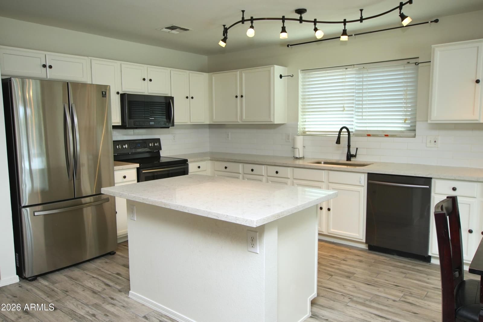 15529 W GELDING Drive, Surprise, AZ 85379 — photo 6 of 26