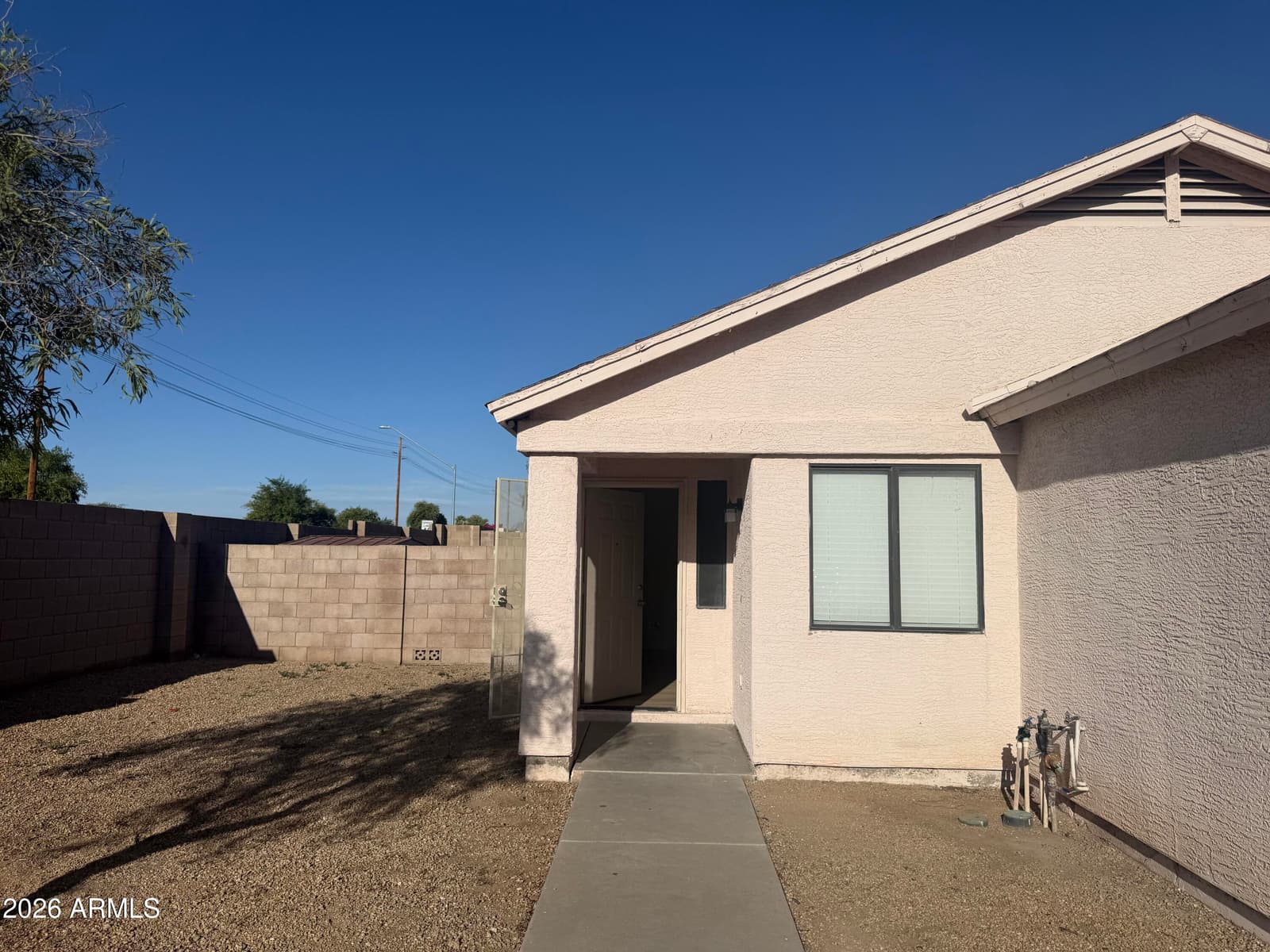 4837 N 87th Avenue, Phoenix, AZ 85037 — photo 4 of 23