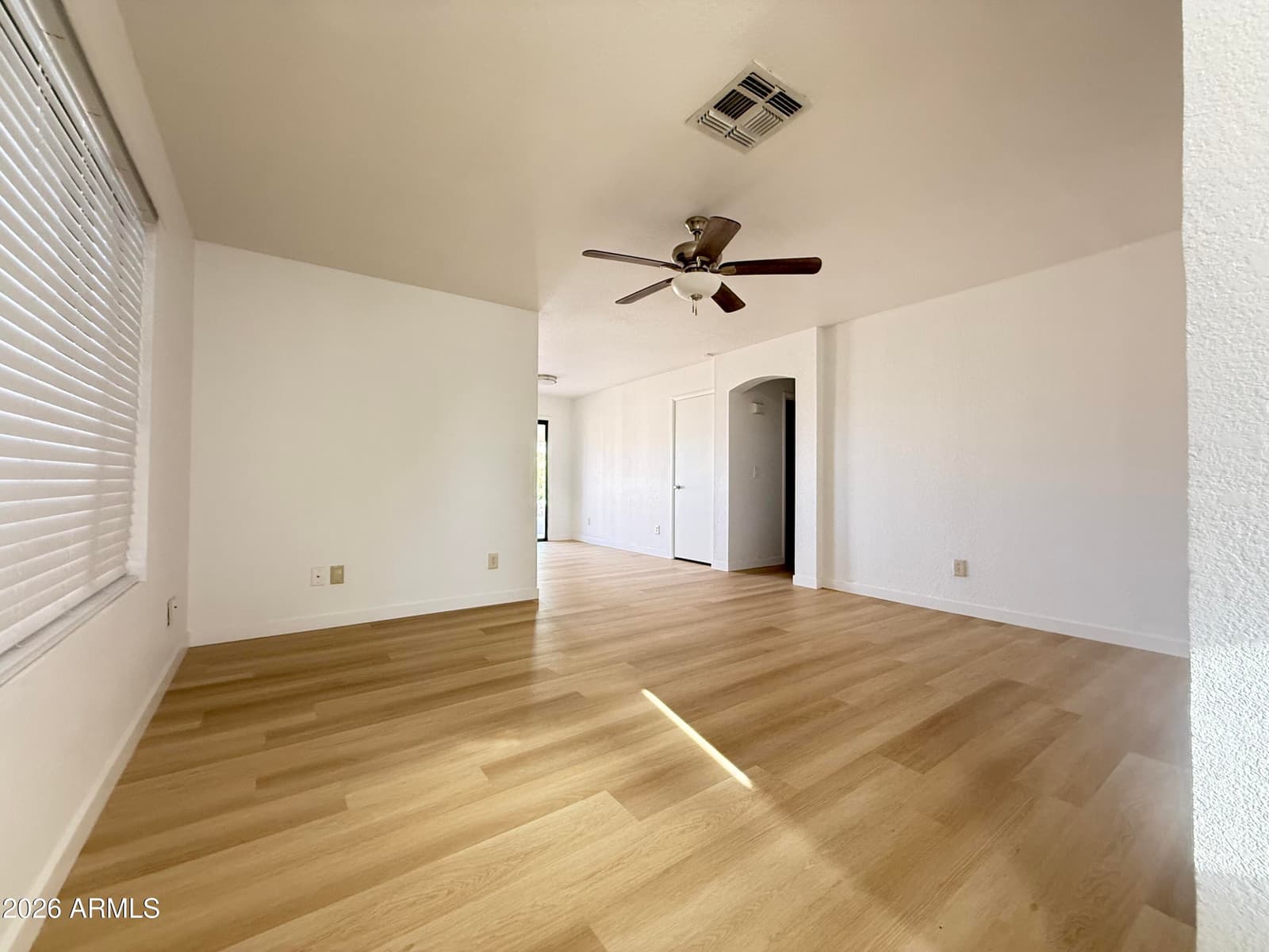 4837 N 87th Avenue, Phoenix, AZ 85037 — photo 5 of 23