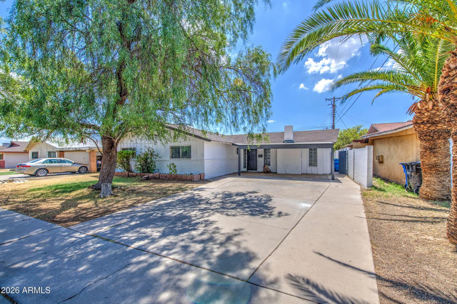 4750 N 39TH Drive, Phoenix, AZ 85019 — photo 3 of 24