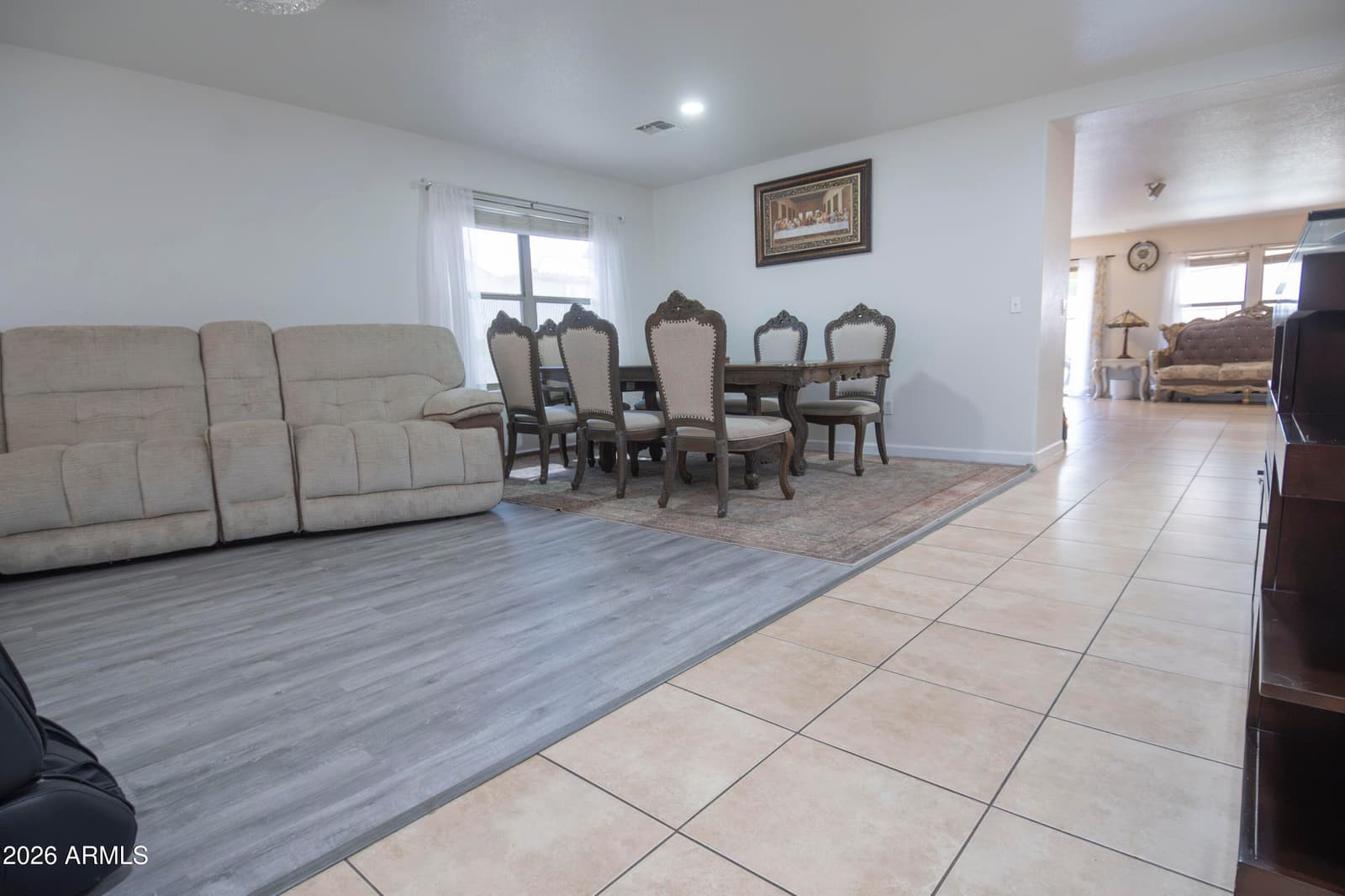 9315 W MARIPOSA Drive, Phoenix, AZ 85037 — photo 6 of 35