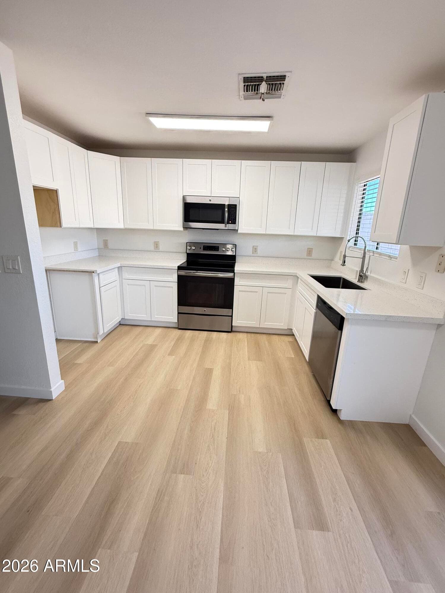 4837 N 87th Avenue, Phoenix, AZ 85037 — photo 9 of 23