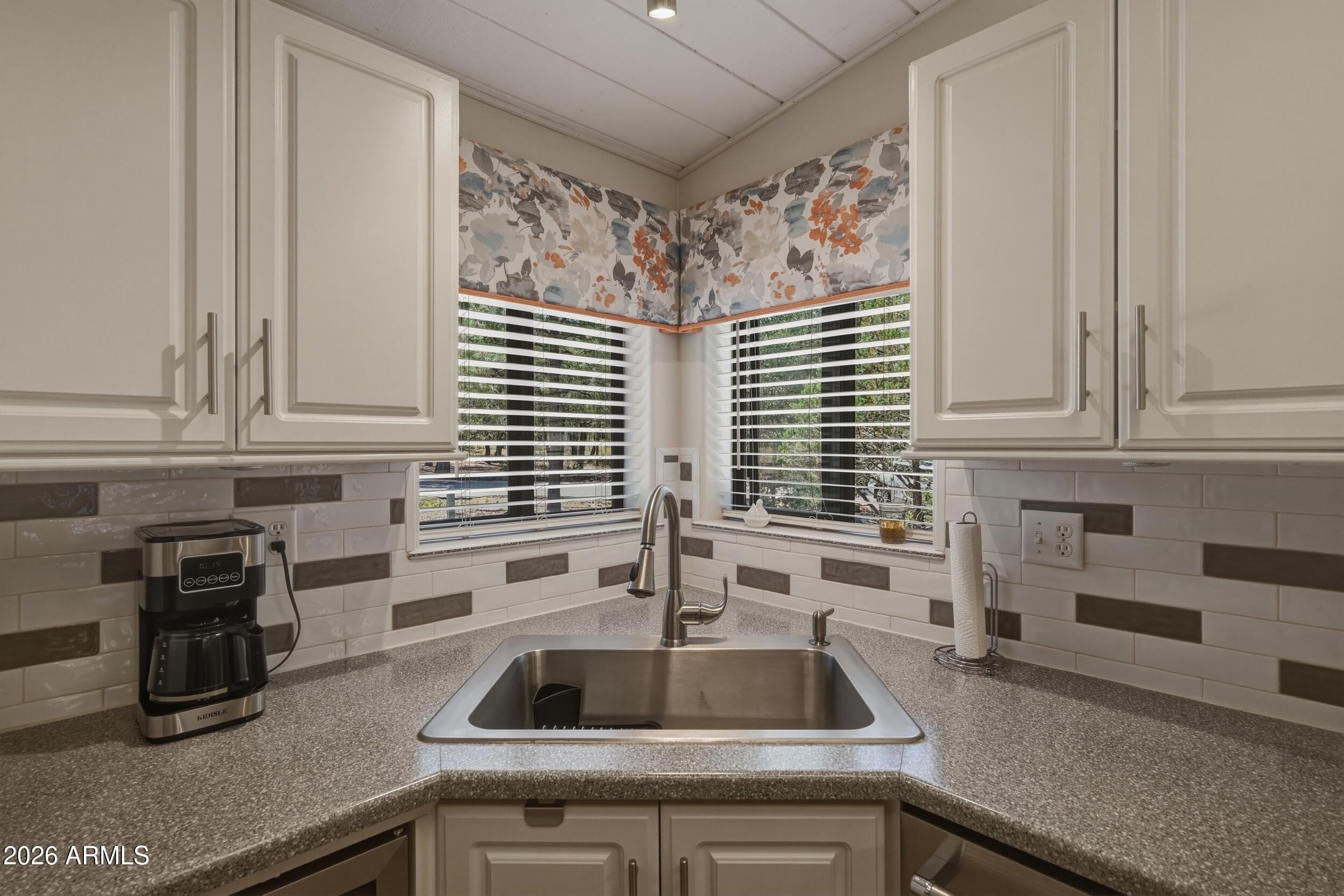 1108 N WILLIAM TELL Circle, Payson, AZ 85541 — photo 10 of 32