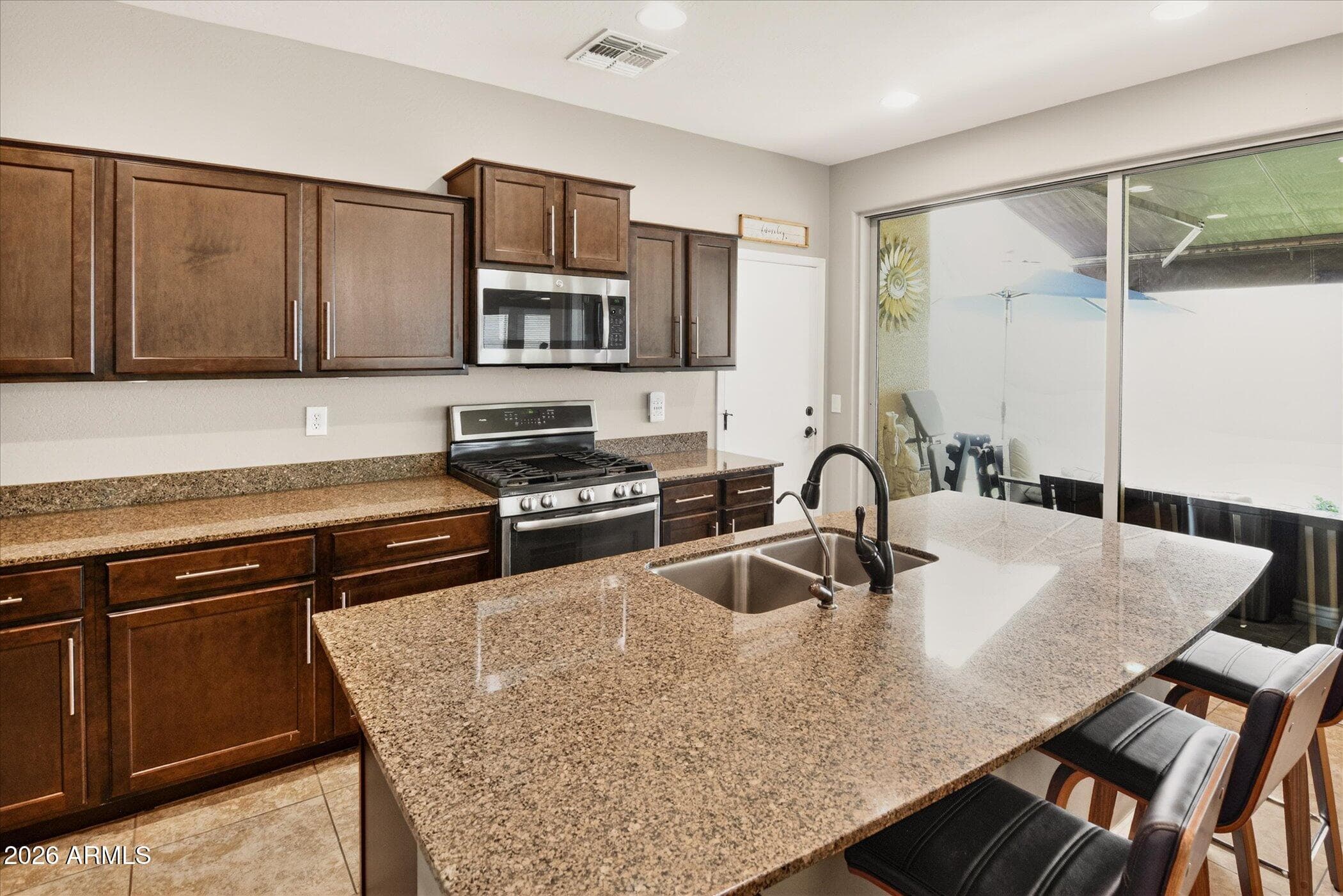 3526 S WINTER Lane, Gilbert, AZ 85297 — photo 5 of 23