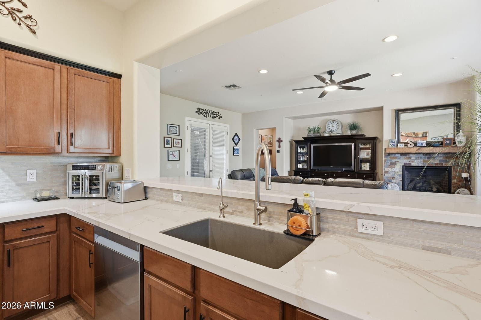 31337 N 134TH Drive, Peoria, AZ 85383 — photo 13 of 57