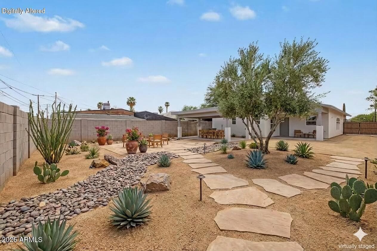 1416 E PIERCE Street, Phoenix, AZ 85006 — photo 10 of 33