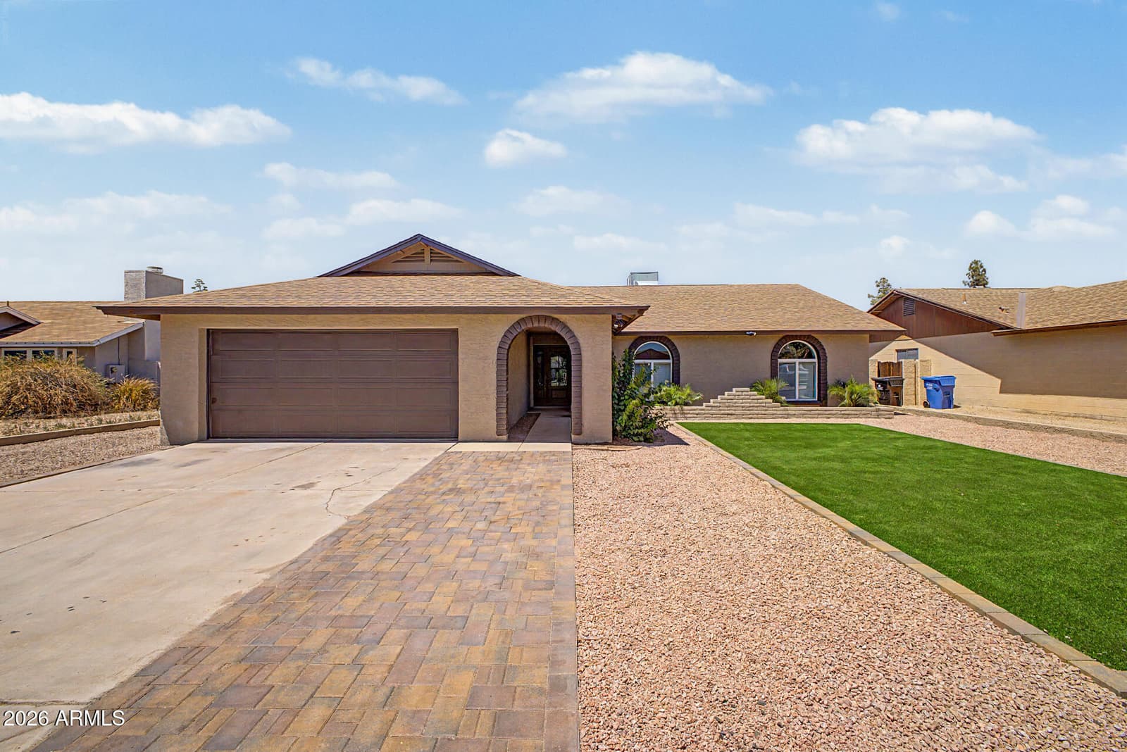 528 W MOHAWK Lane, Phoenix, AZ 85027