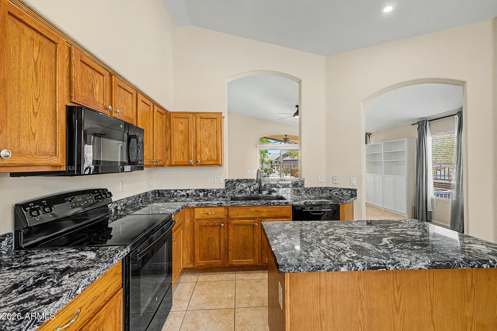 4536 E MATT DILLON Trail, Cave Creek, AZ 85331 — photo 13 of 36