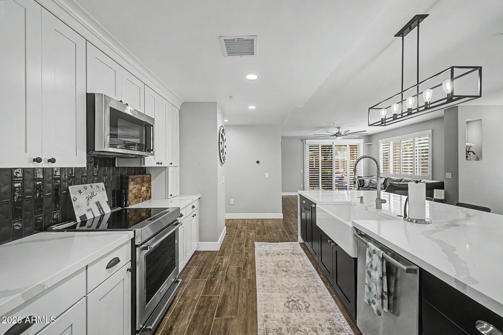 705 W QUEEN CREEK Road 1061, Chandler, AZ 85248 — photo 14 of 56