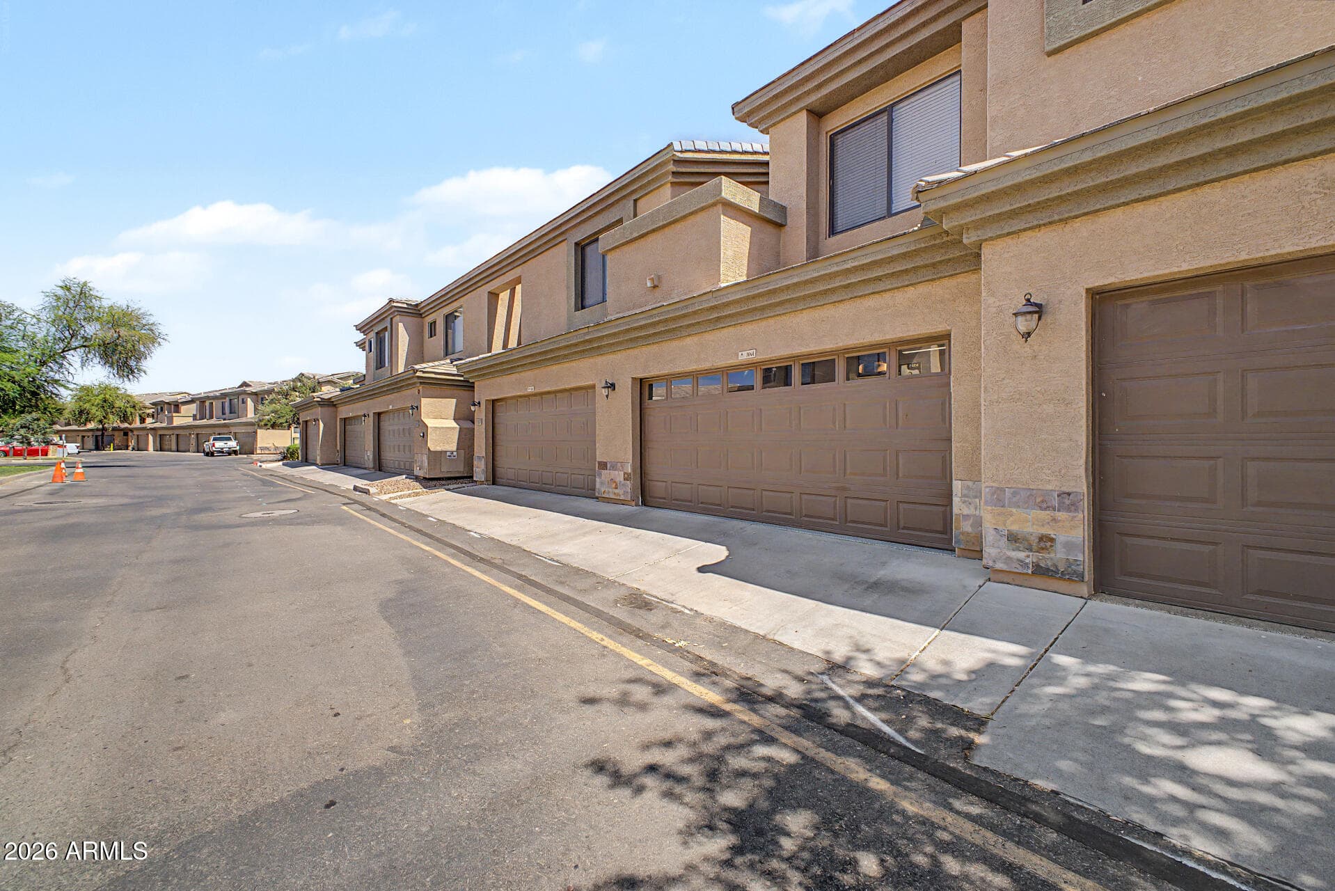 705 W QUEEN CREEK Road 1061, Chandler, AZ 85248 — photo 37 of 56