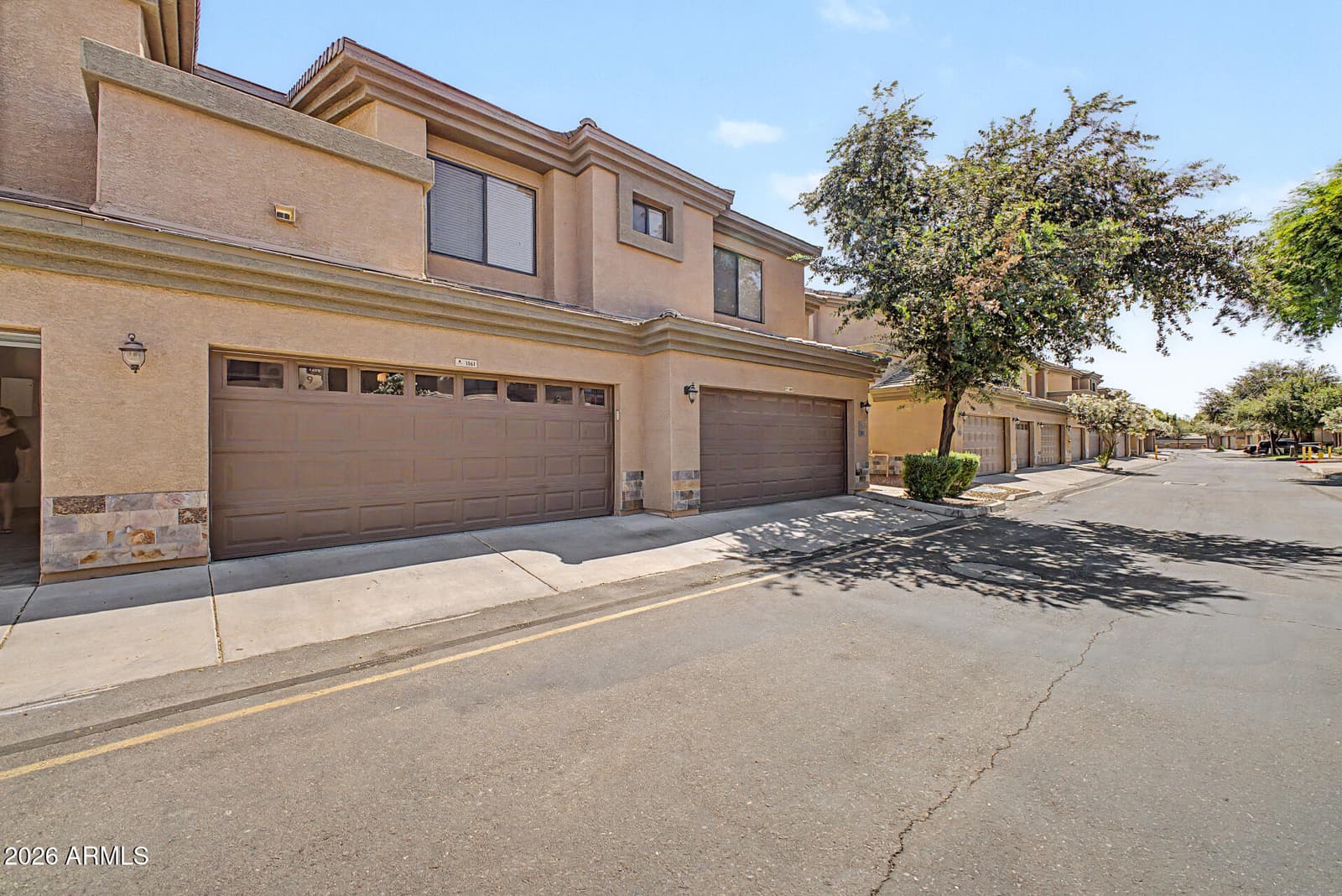 705 W QUEEN CREEK Road 1061, Chandler, AZ 85248 — photo 39 of 56
