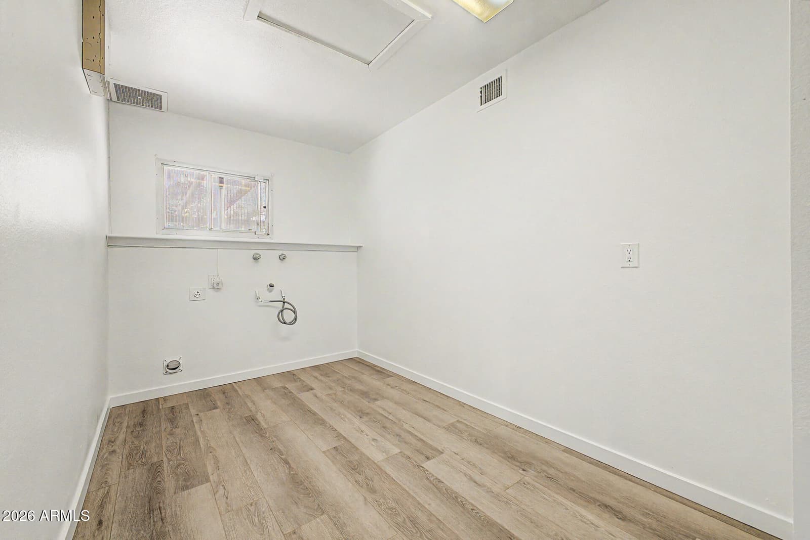 5206 W DAILEY Street, Glendale, AZ 85306 — photo 26 of 35