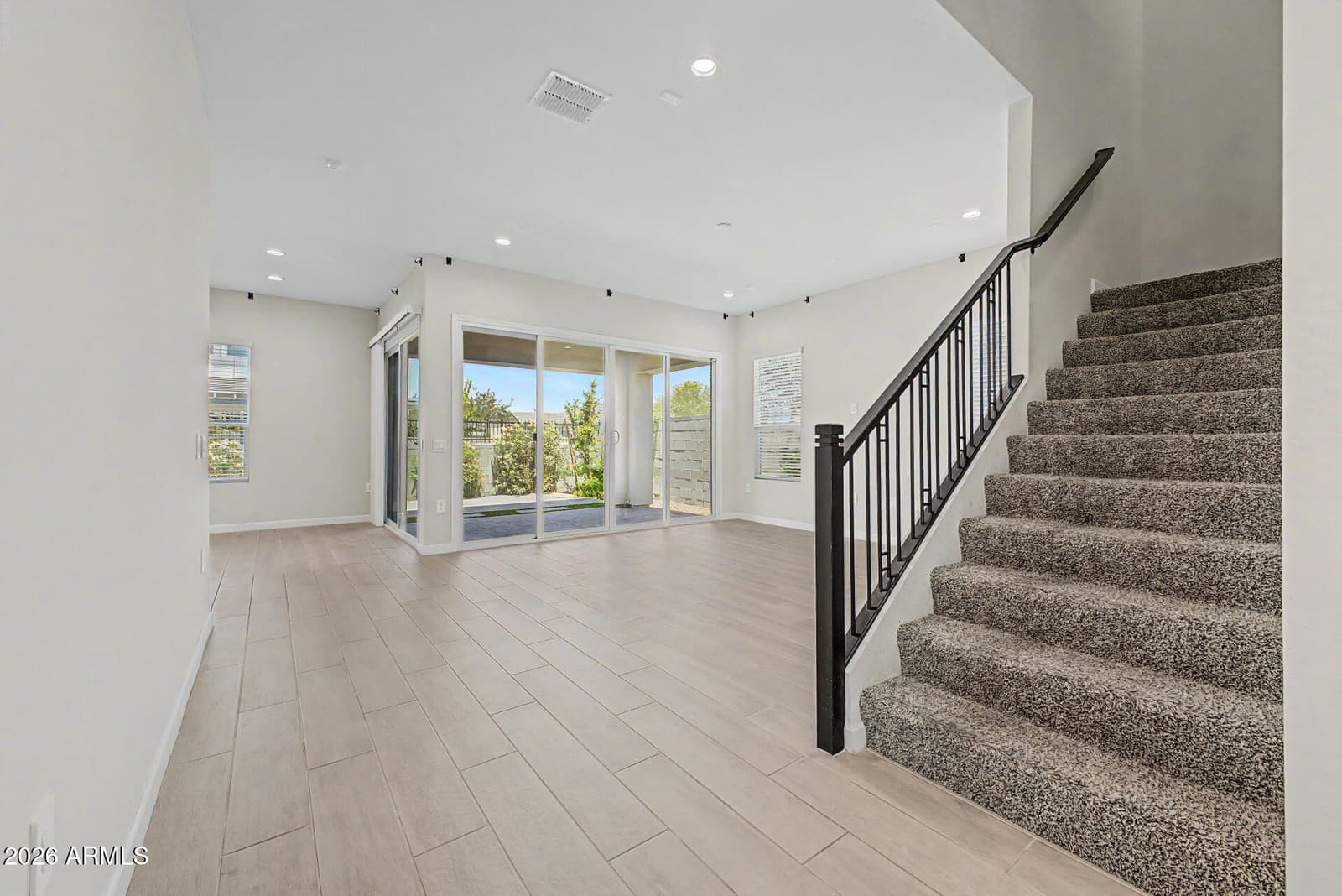 5128 E HELENA Drive, Scottsdale, AZ 85254 — photo 4 of 41