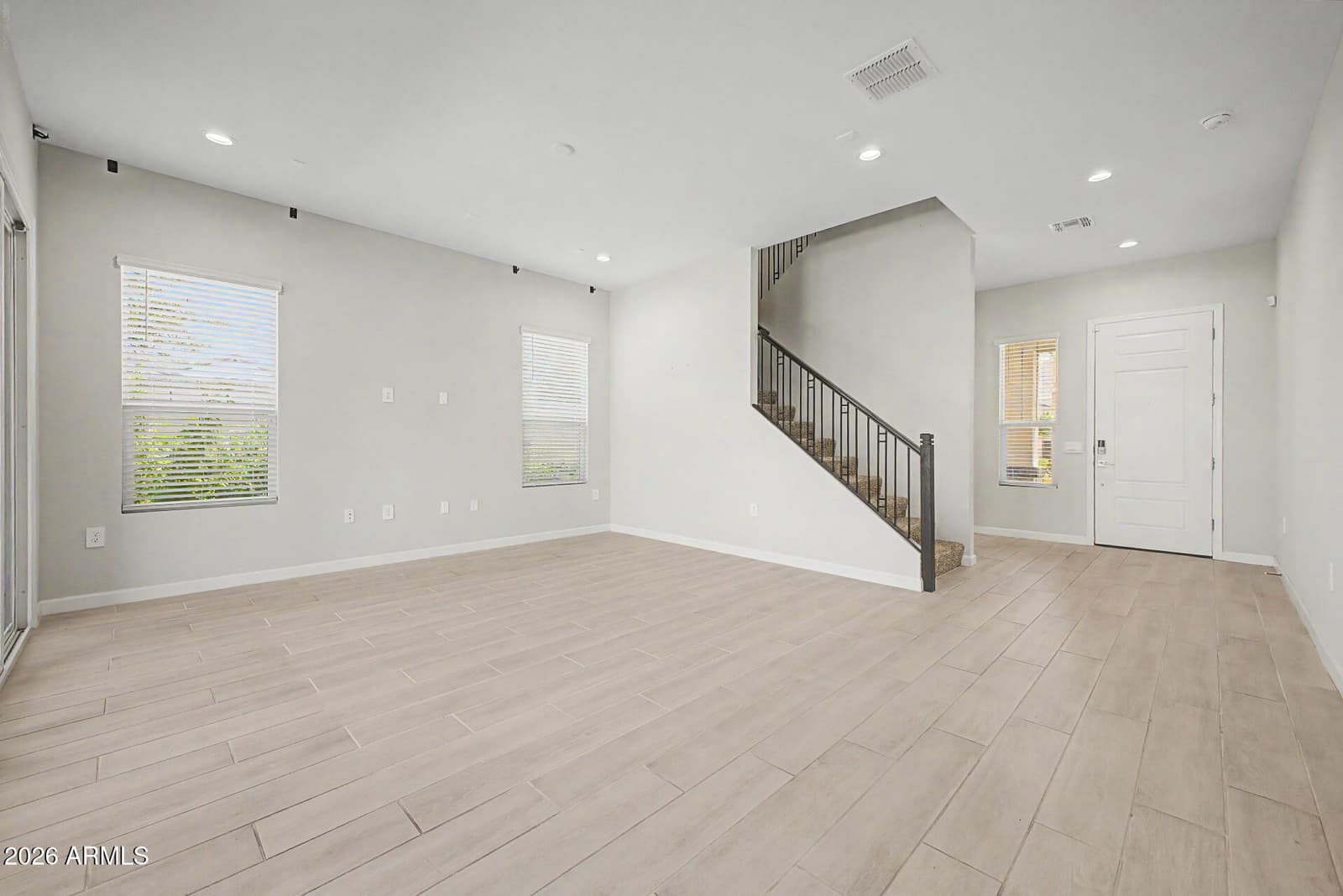 5128 E HELENA Drive, Scottsdale, AZ 85254 — photo 7 of 41