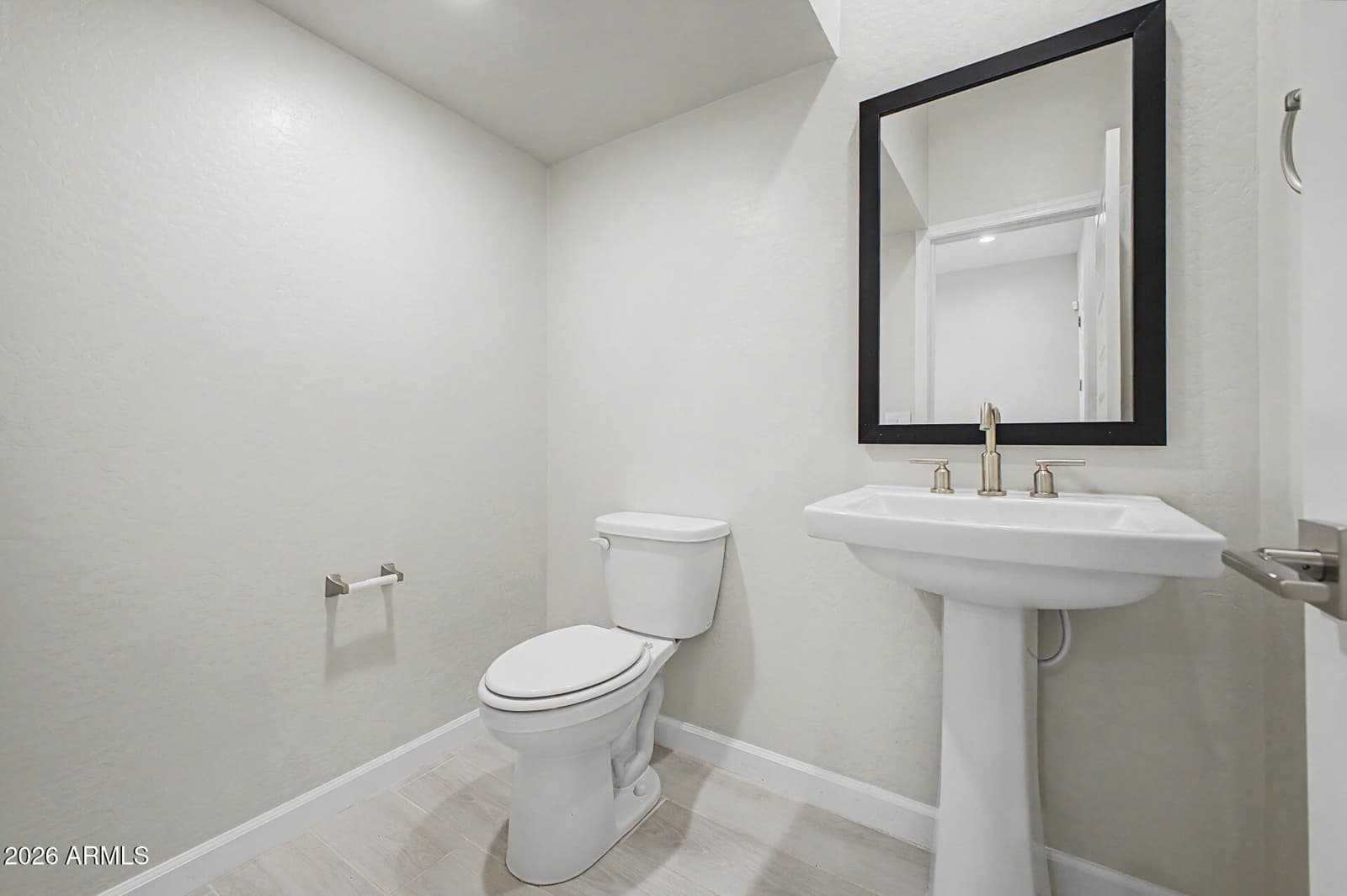 5128 E HELENA Drive, Scottsdale, AZ 85254 — photo 16 of 41