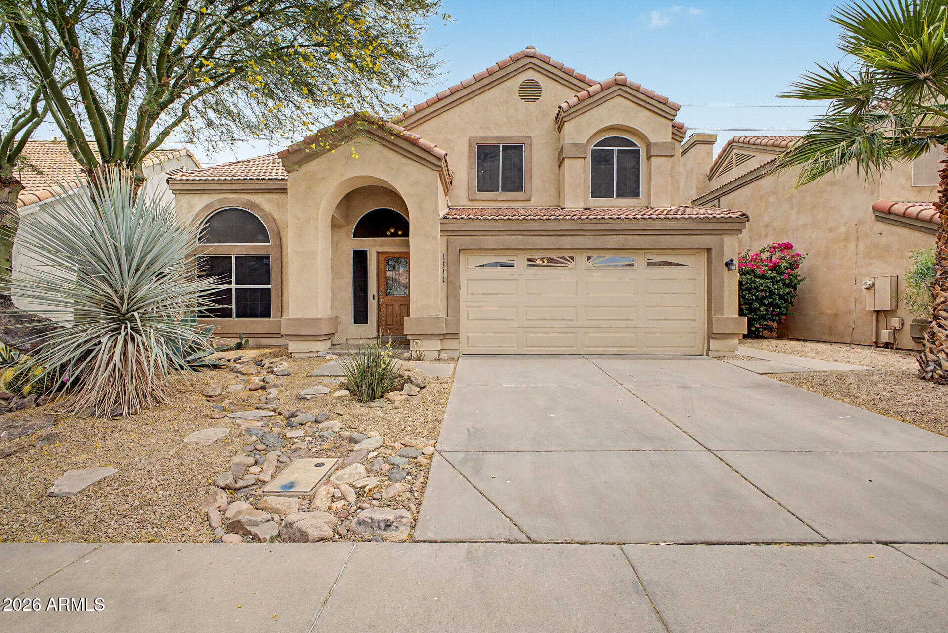 1111 S TIAGO Drive, Gilbert, AZ 85233 — photo 1 of 36