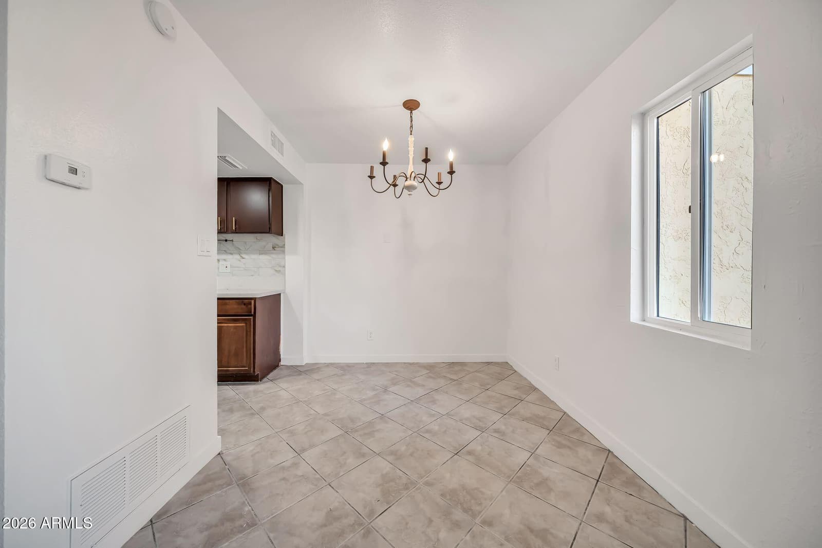3338 W LAS PALMARITAS Drive, Phoenix, AZ 85051 — photo 10 of 35