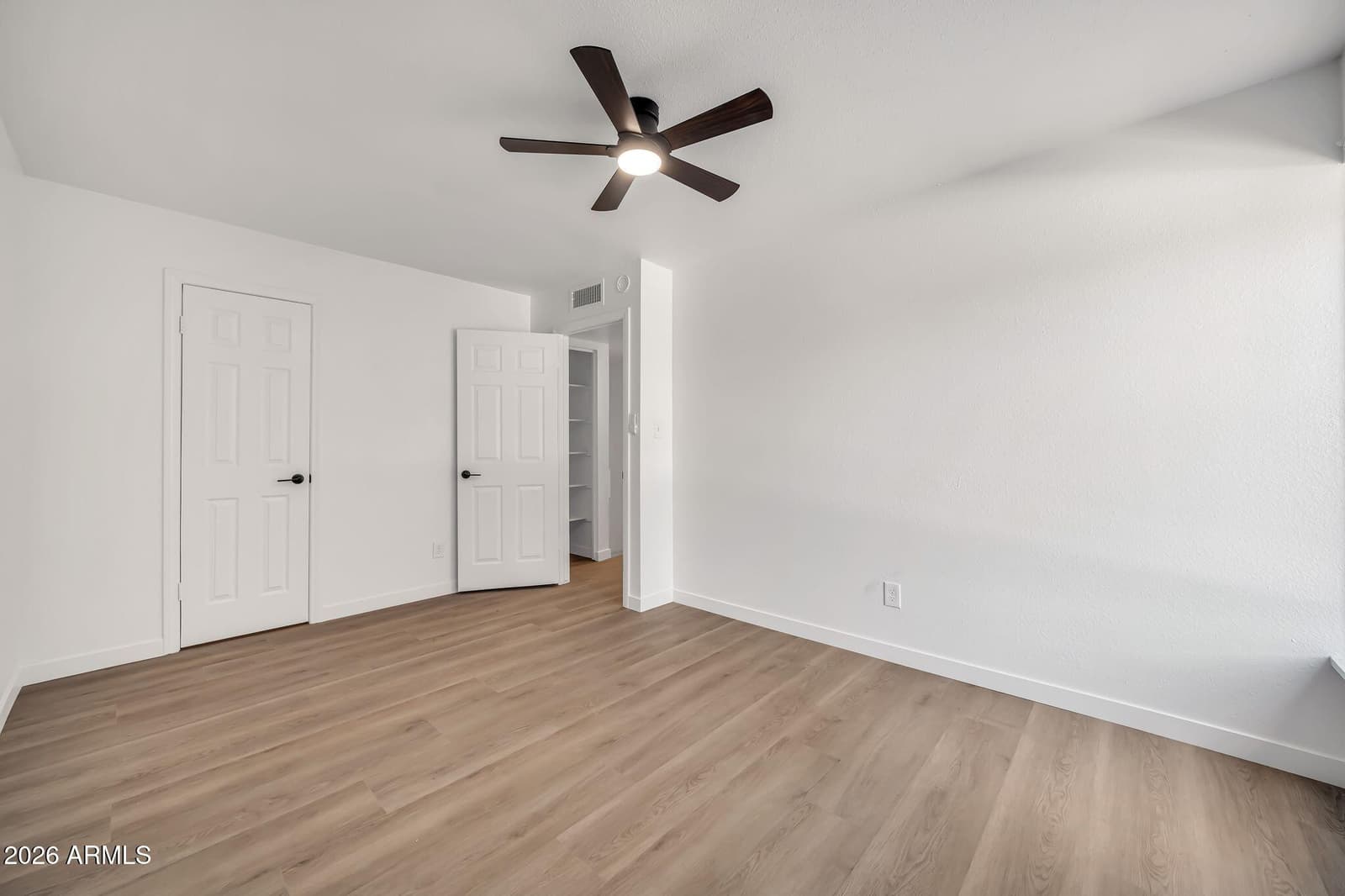 3338 W LAS PALMARITAS Drive, Phoenix, AZ 85051 — photo 17 of 35