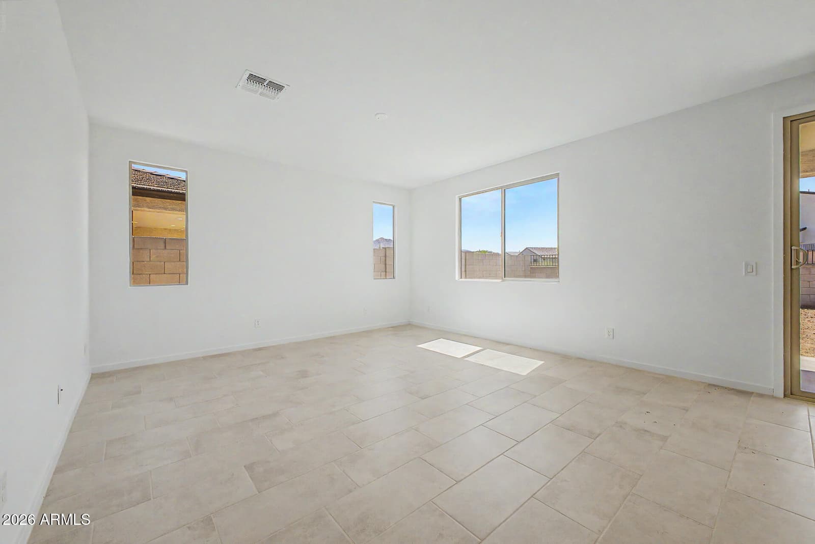 20668 N 225TH Drive, Surprise, AZ 85387 — photo 5 of 43