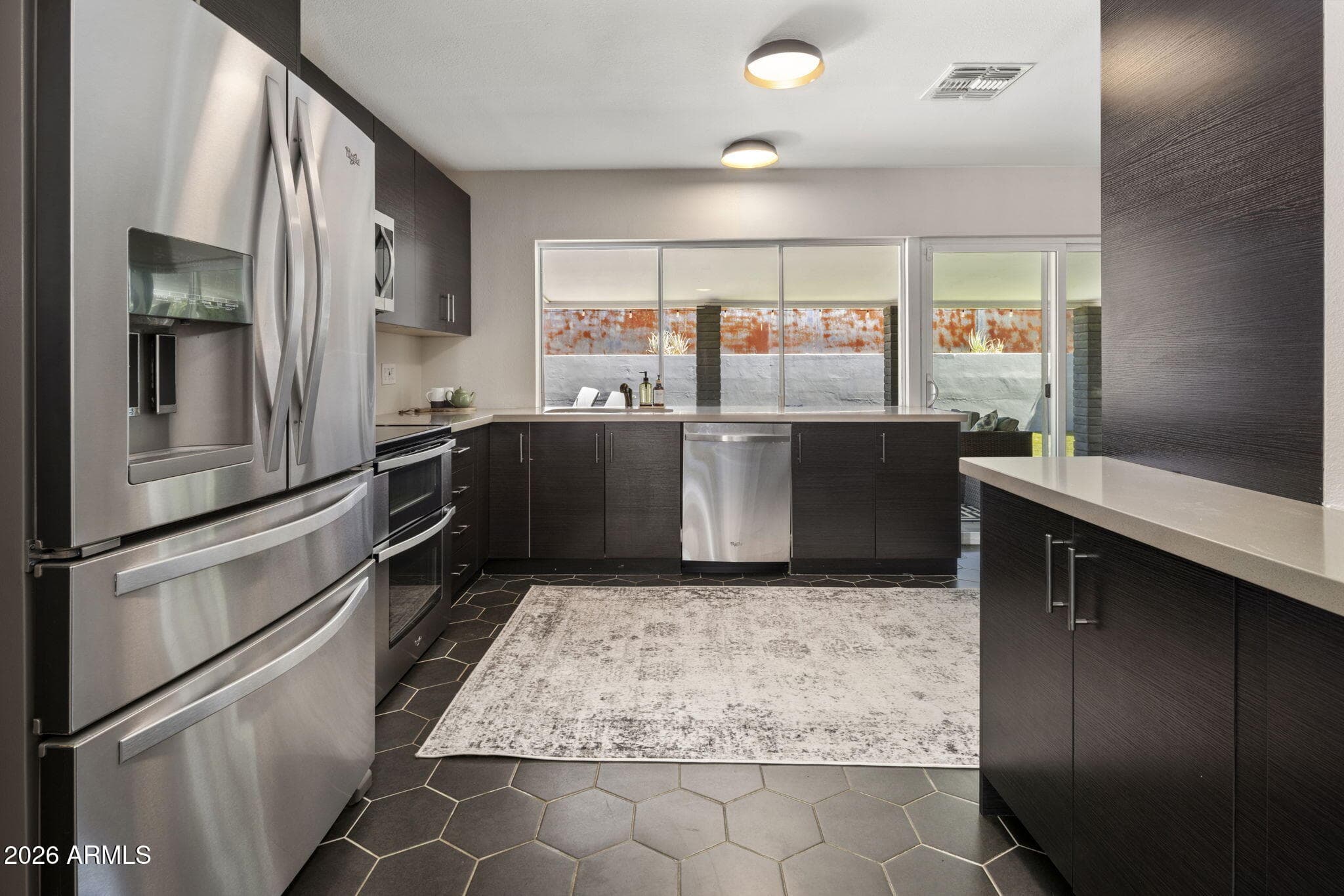 2432 E PIESTEWA PEAK Drive, Phoenix, AZ 85016 — photo 27 of 51