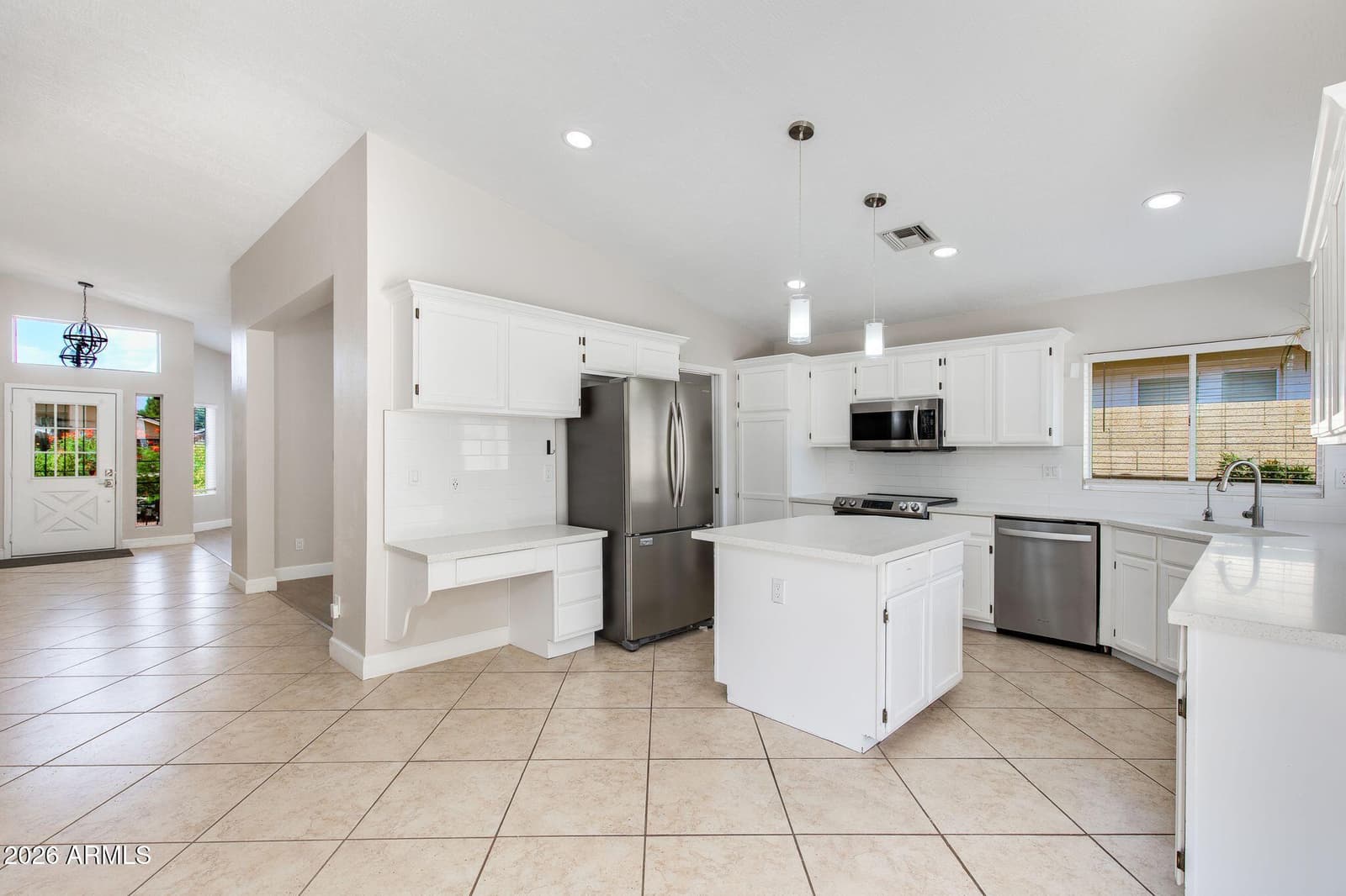 4041 W Avenida Del Sol Avenue, Glendale, AZ 85310 — photo 15 of 51