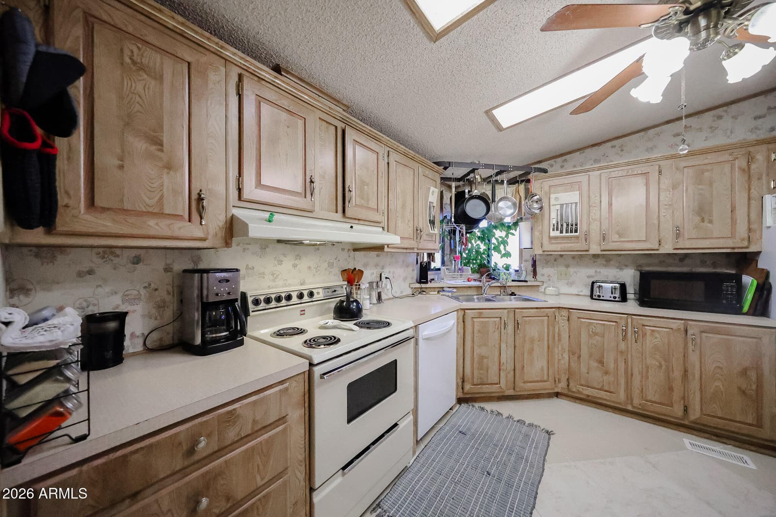 11596 W Sierra Dawn Boulevard 272, Surprise, AZ 85374 — photo 18 of 41