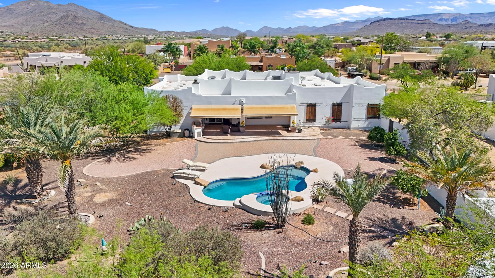 605 W Ridgecrest Road, Phoenix, AZ 85086 — photo 8 of 40
