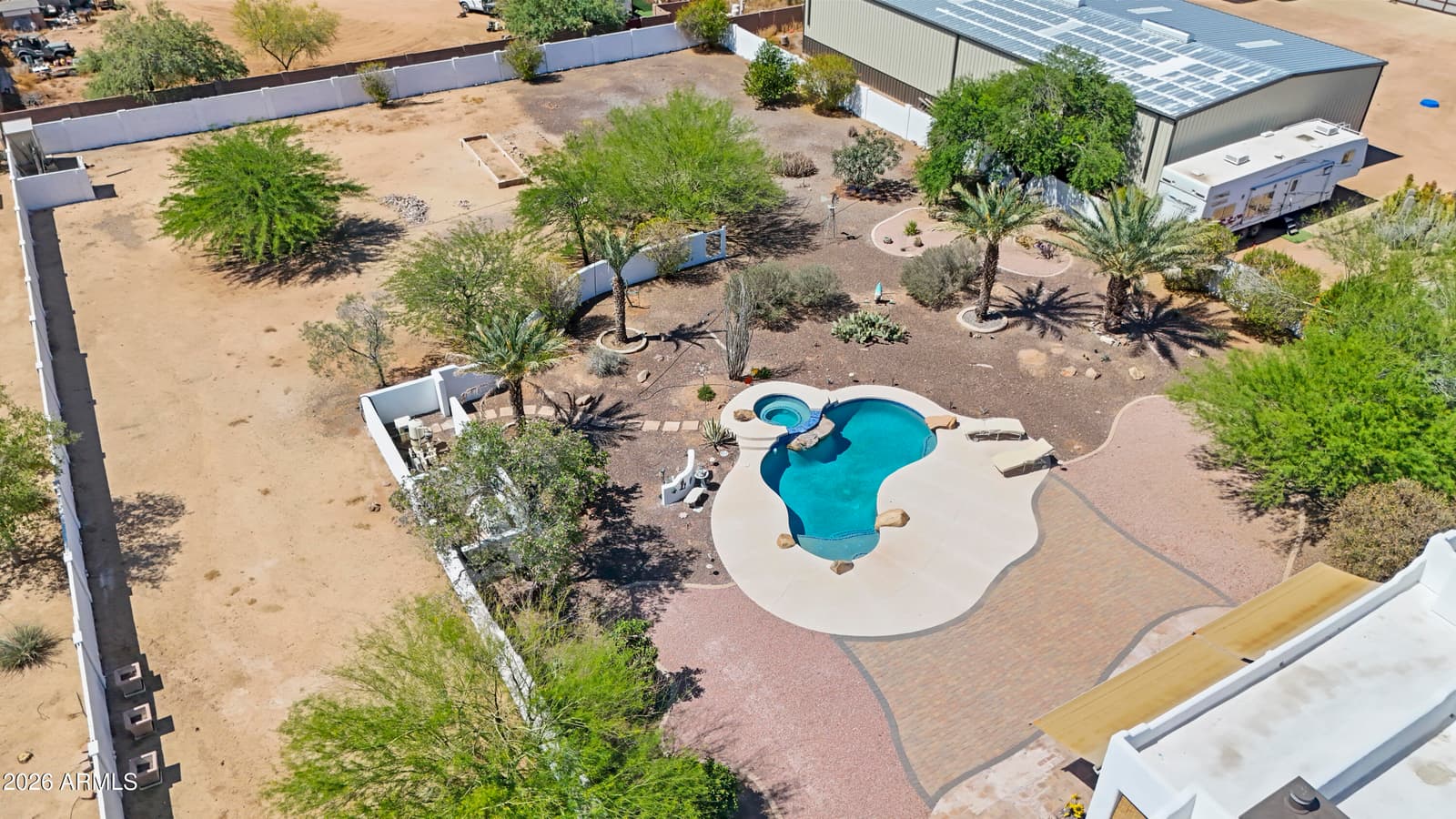 605 W Ridgecrest Road, Phoenix, AZ 85086 — photo 10 of 40
