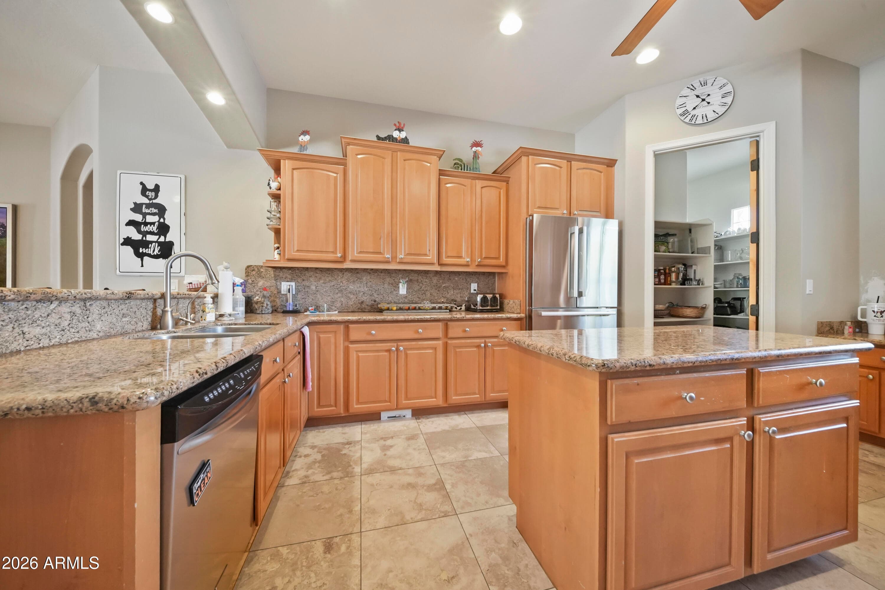 605 W Ridgecrest Road, Phoenix, AZ 85086 — photo 19 of 40
