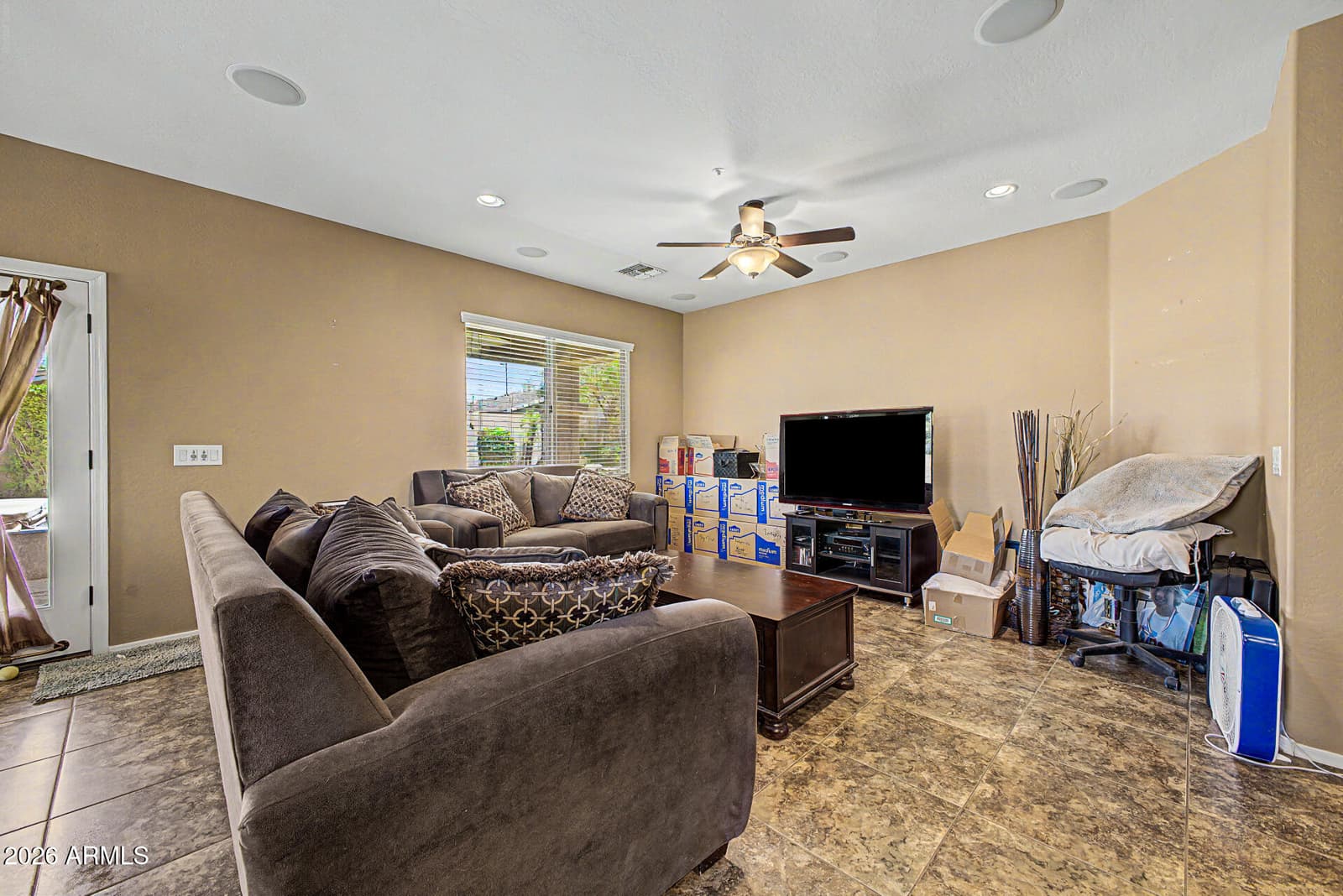 7171 S SINOVA Court, Gilbert, AZ 85298 — photo 3 of 28