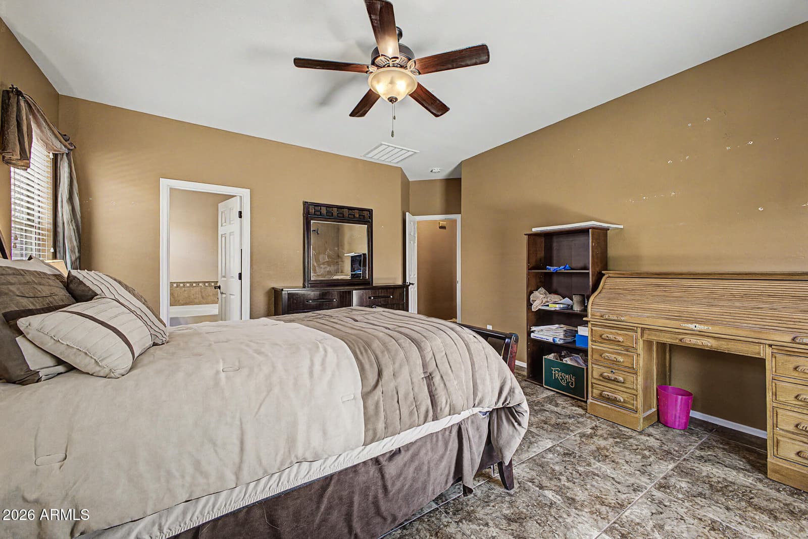 7171 S SINOVA Court, Gilbert, AZ 85298 — photo 11 of 28