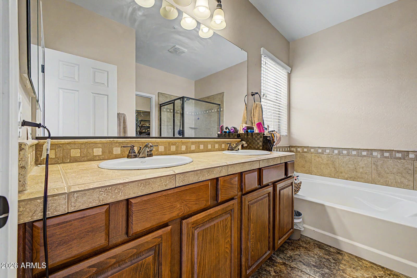 7171 S SINOVA Court, Gilbert, AZ 85298 — photo 12 of 28