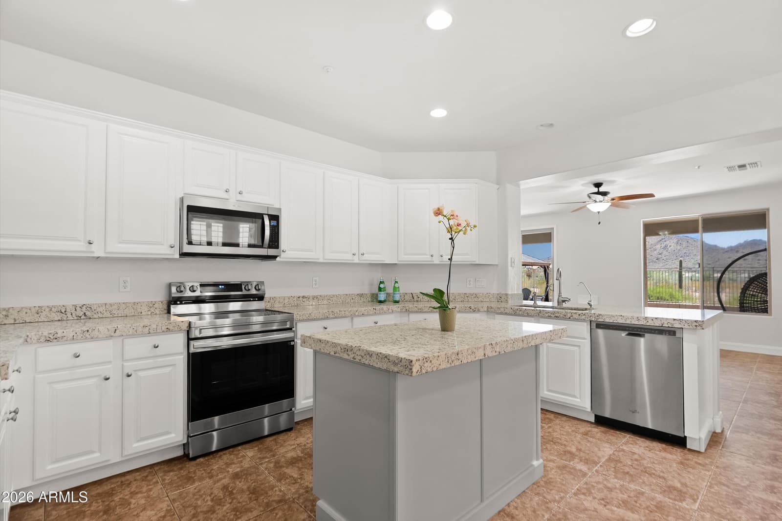 7209 W ASHBY Drive, Peoria, AZ 85383 — photo 7 of 27