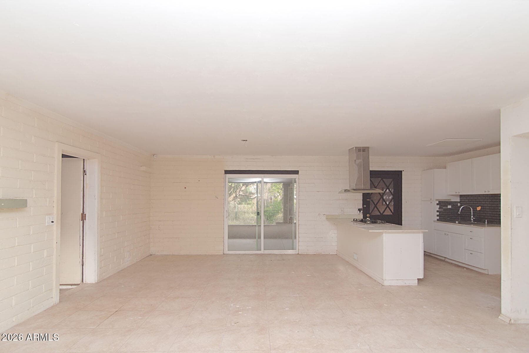 1176 N ROYAL Road, Nogales, AZ 85621 — photo 5 of 10