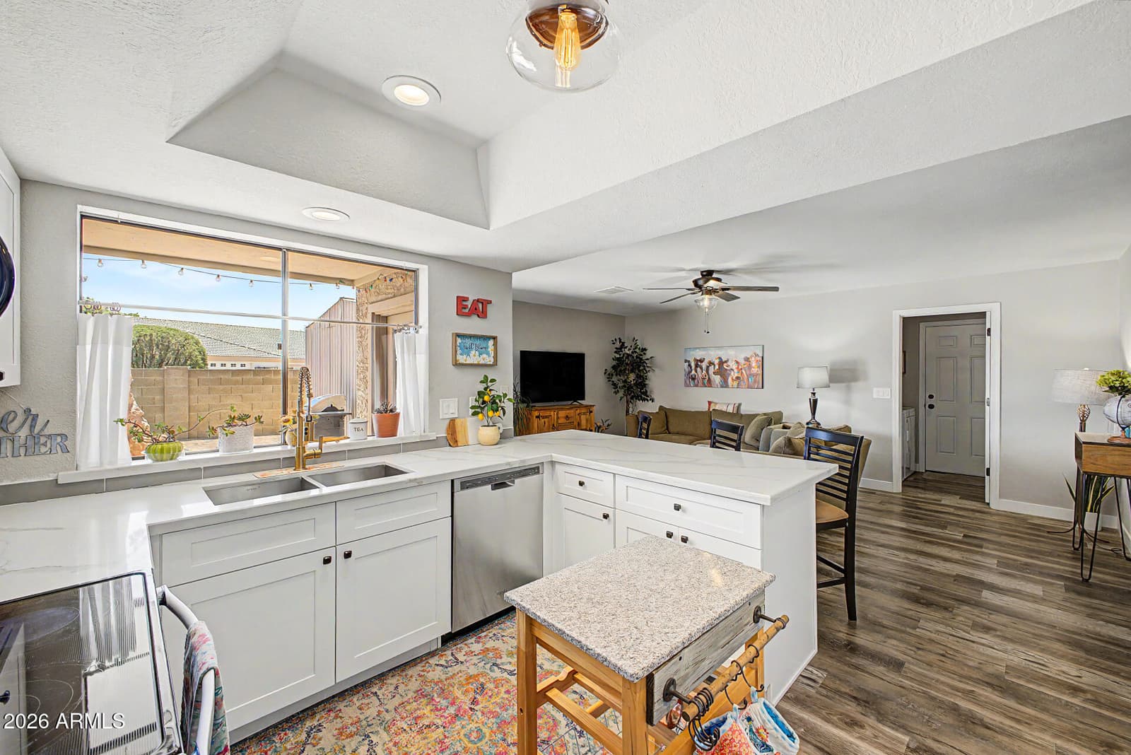 16001 N 33RD Avenue, Phoenix, AZ 85053 — photo 5 of 35