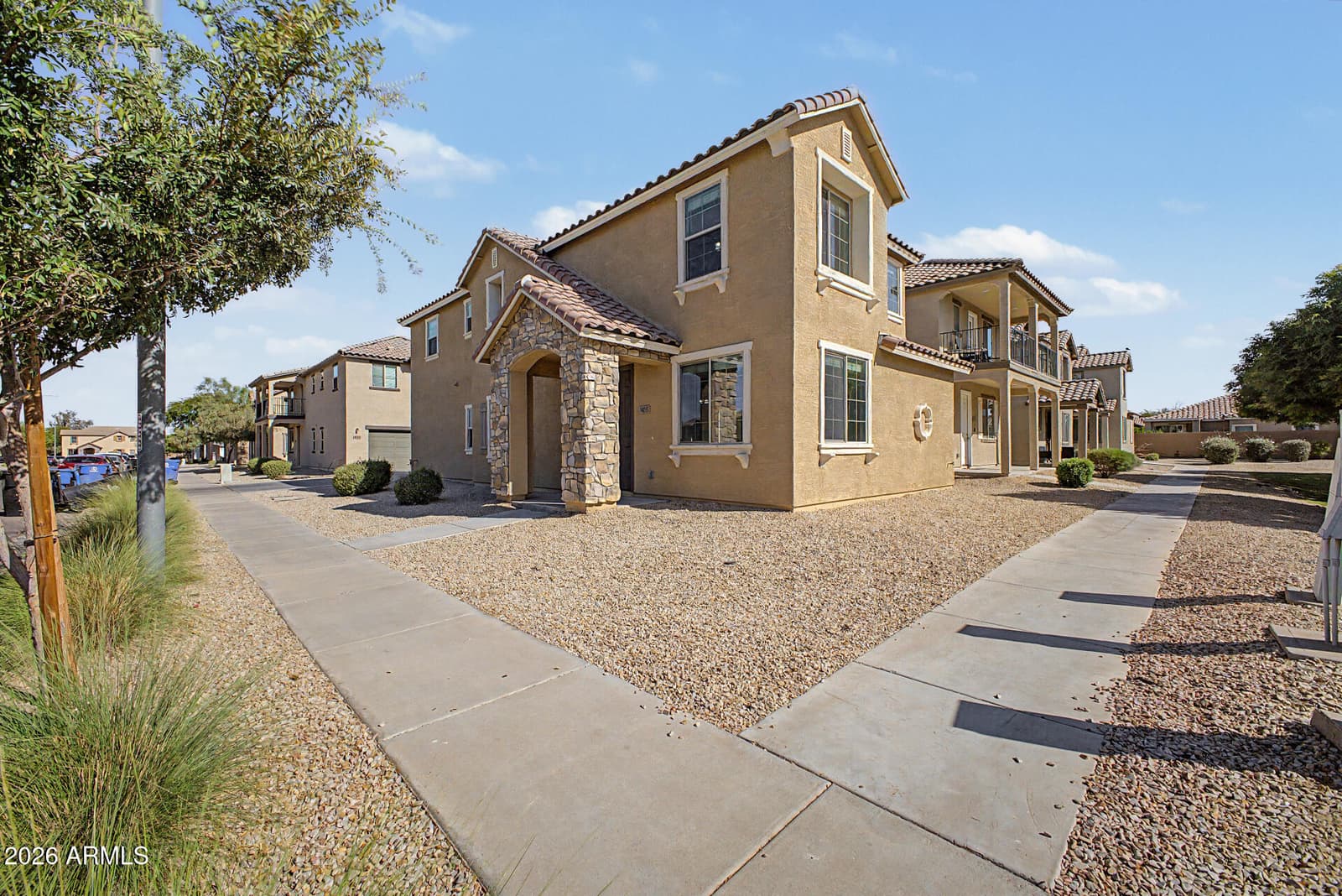 905 E AGUA FRIA Lane, Avondale, AZ 85323 — photo 1 of 36