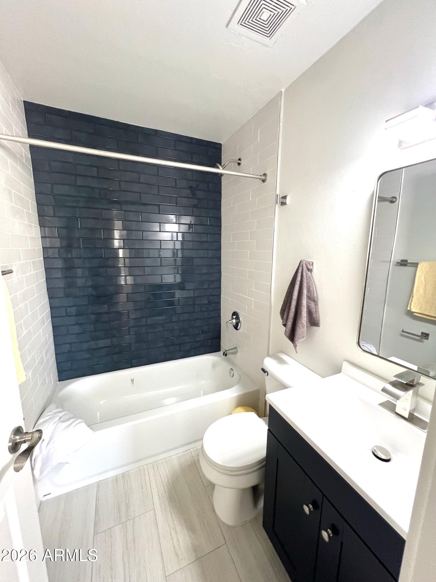 3818 W RUTH Avenue, Phoenix, AZ 85051 — photo 11 of 20