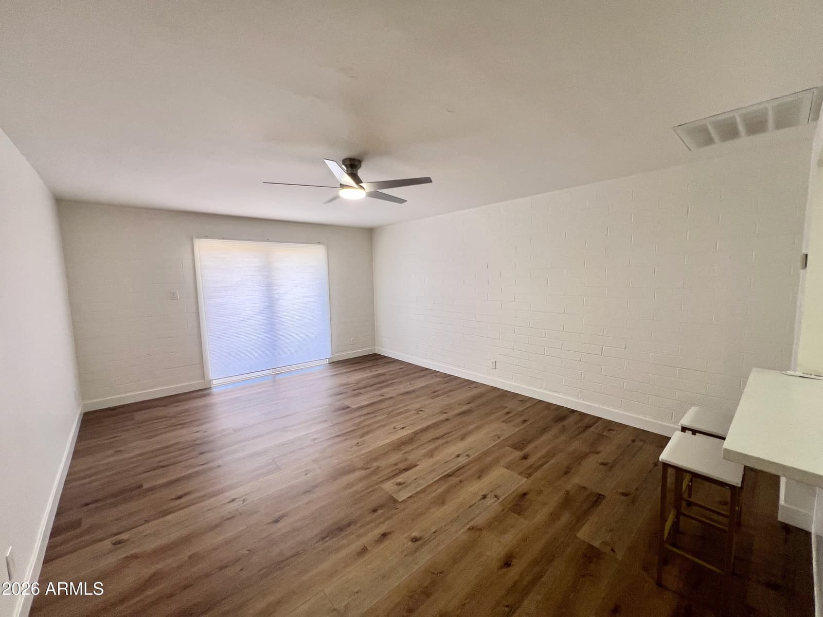 3818 W RUTH Avenue, Phoenix, AZ 85051 — photo 9 of 20