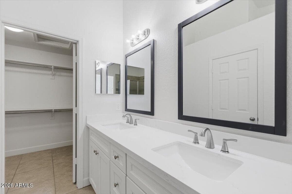 1028 N COLUMBUS Drive, Gilbert, AZ 85234 — photo 18 of 73