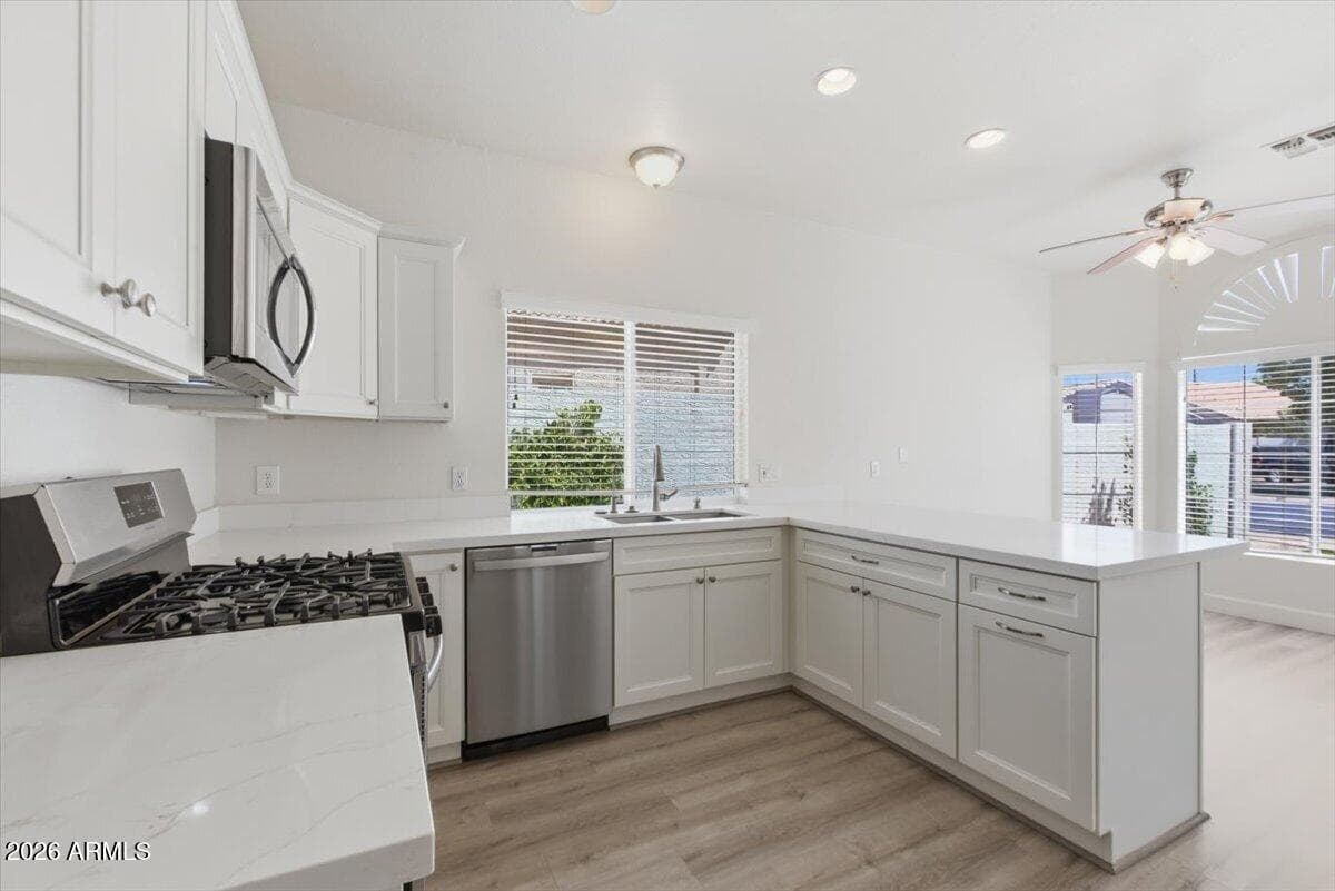 1028 N COLUMBUS Drive, Gilbert, AZ 85234 — photo 28 of 73