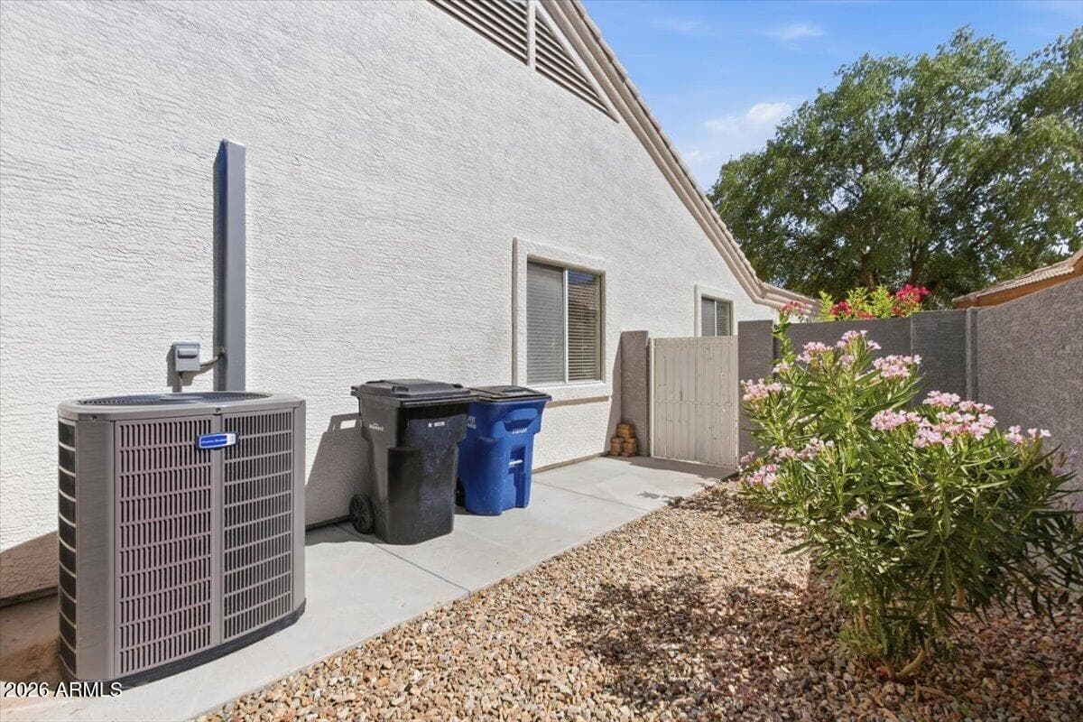 1028 N COLUMBUS Drive, Gilbert, AZ 85234 — photo 47 of 73