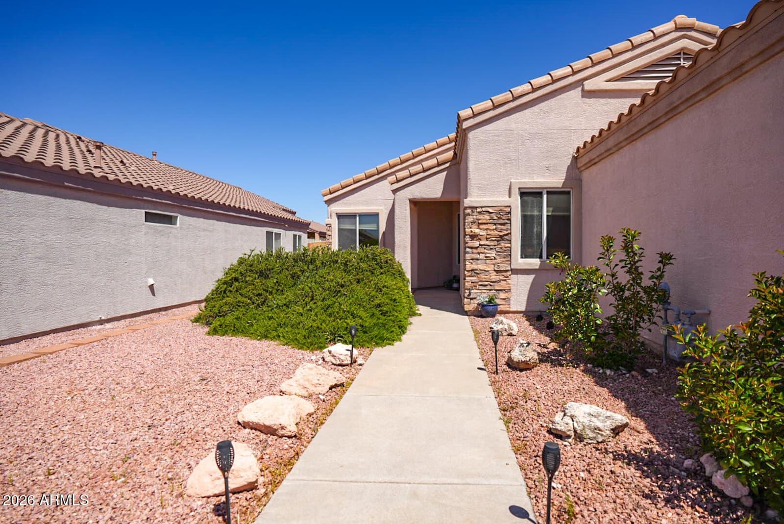 682 S SANTA FE Trail, Cornville, AZ 86325 — photo 3 of 42