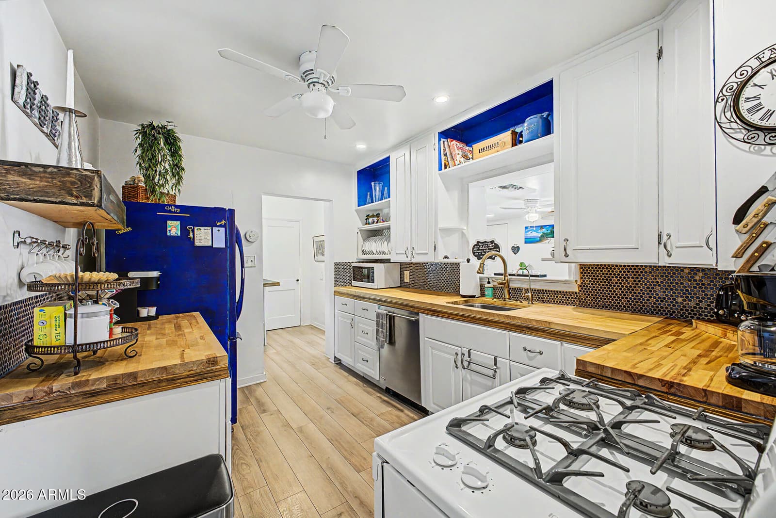 1146 W MACKENZIE Drive, Phoenix, AZ 85013 — photo 19 of 47