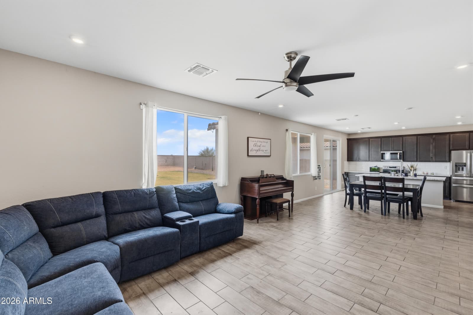 65 S SIENA Lane, Casa Grande, AZ 85122 — photo 4 of 28