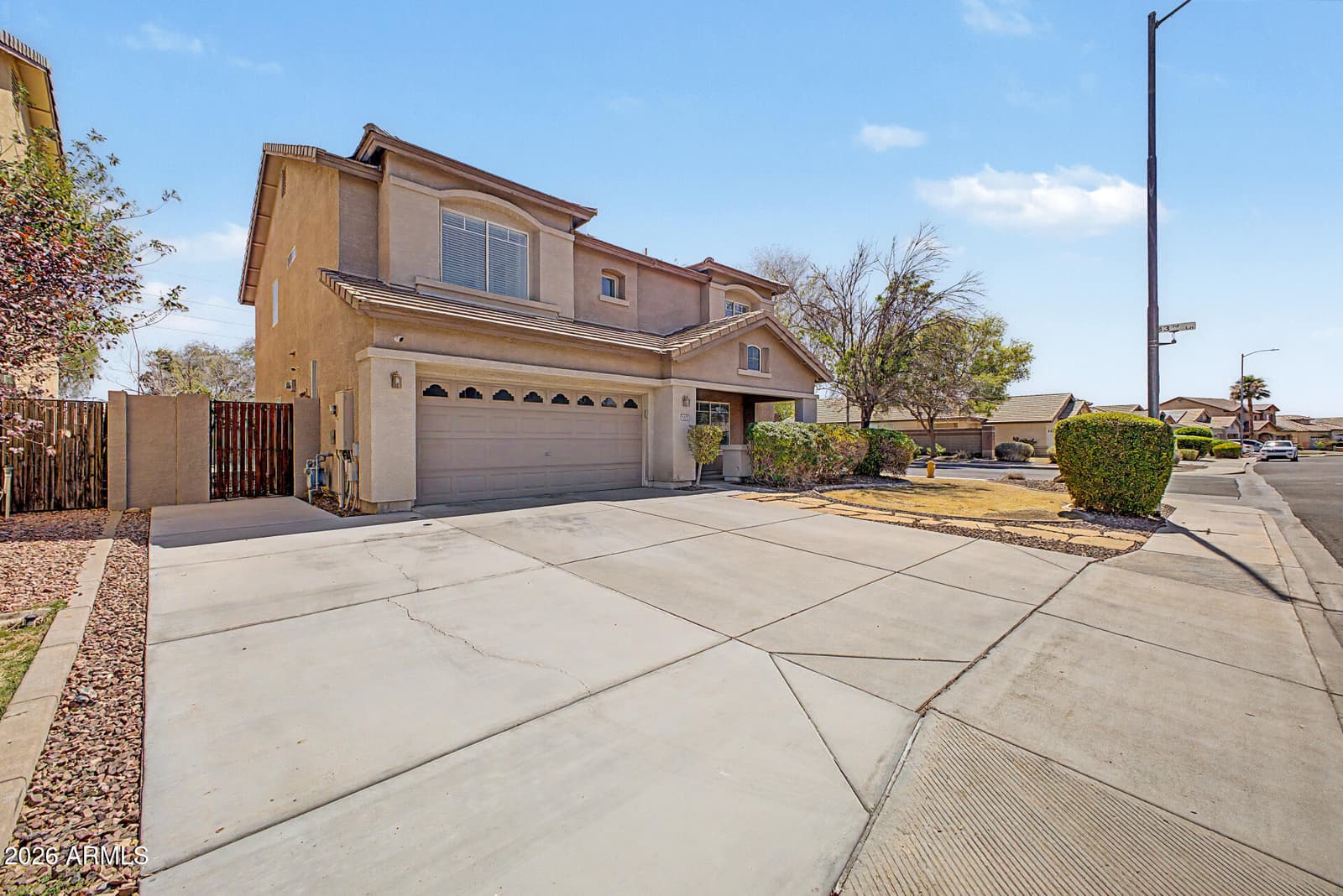 8345 W PONTIAC Drive, Peoria, AZ 85382 — photo 1 of 37