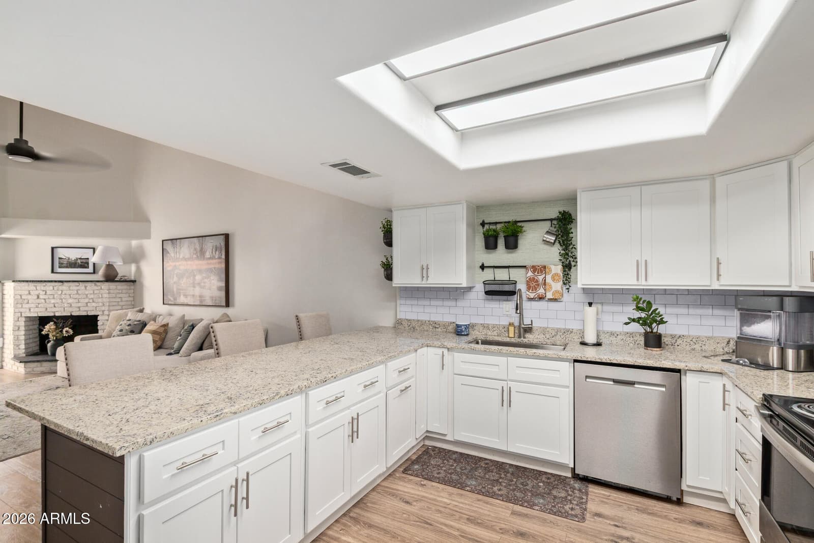 1111 W SUMMIT Place 41, Chandler, AZ 85224 — photo 11 of 31