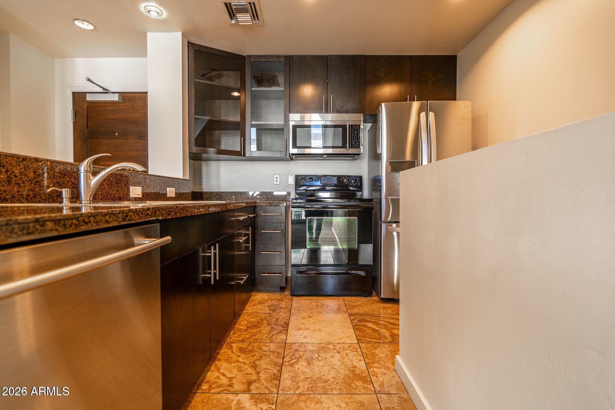 215 E MCKINLEY Street 406, Phoenix, AZ 85004 — photo 9 of 31